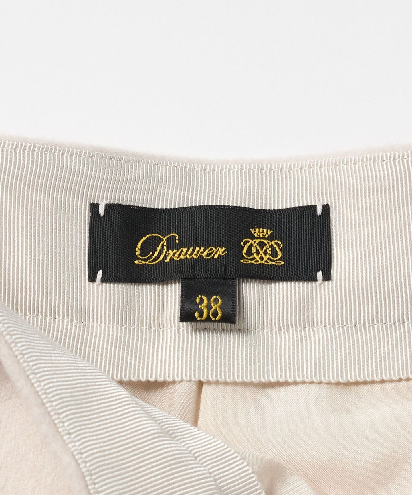 65142000022-d12.jpg