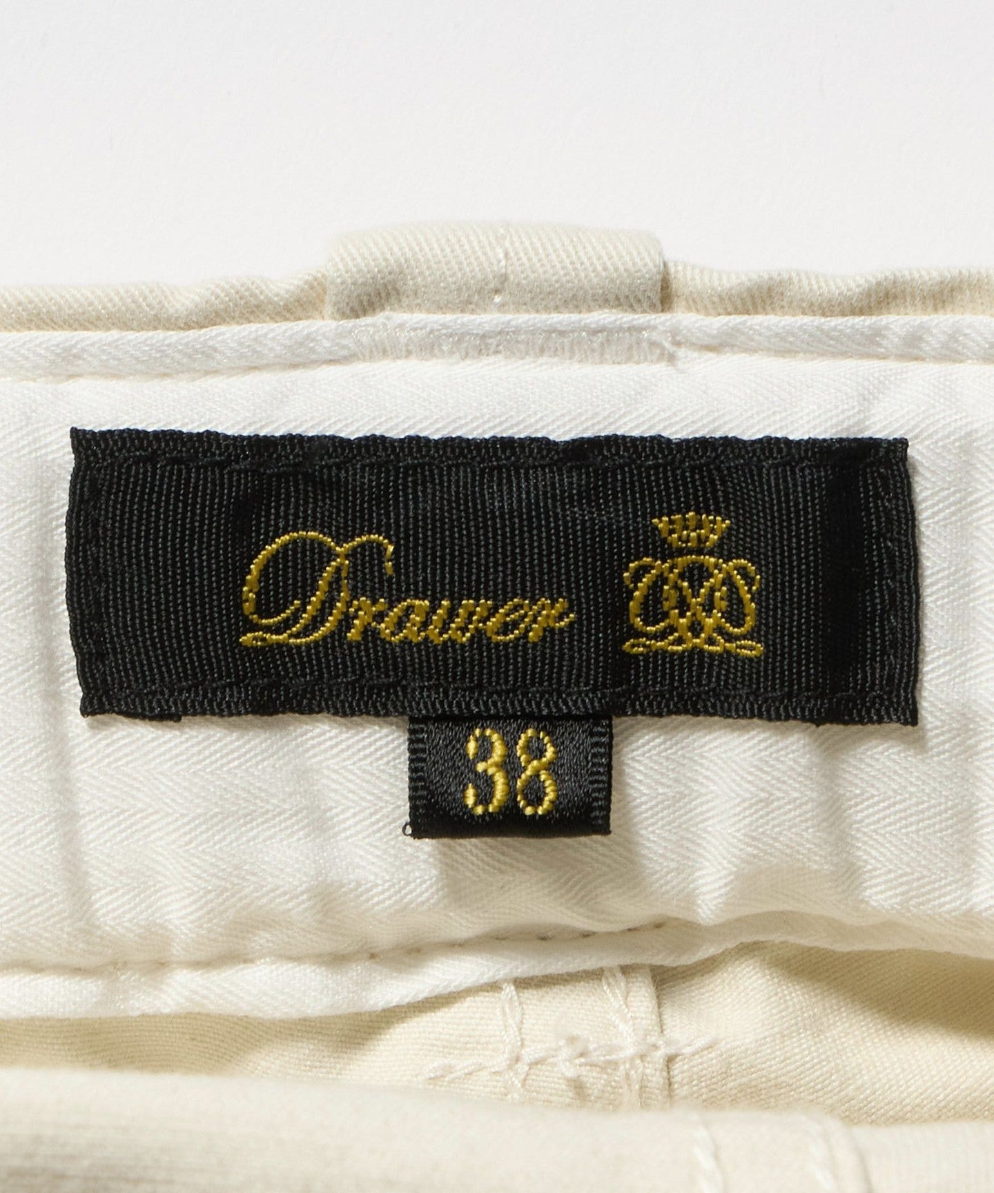65142991600-d12.jpg