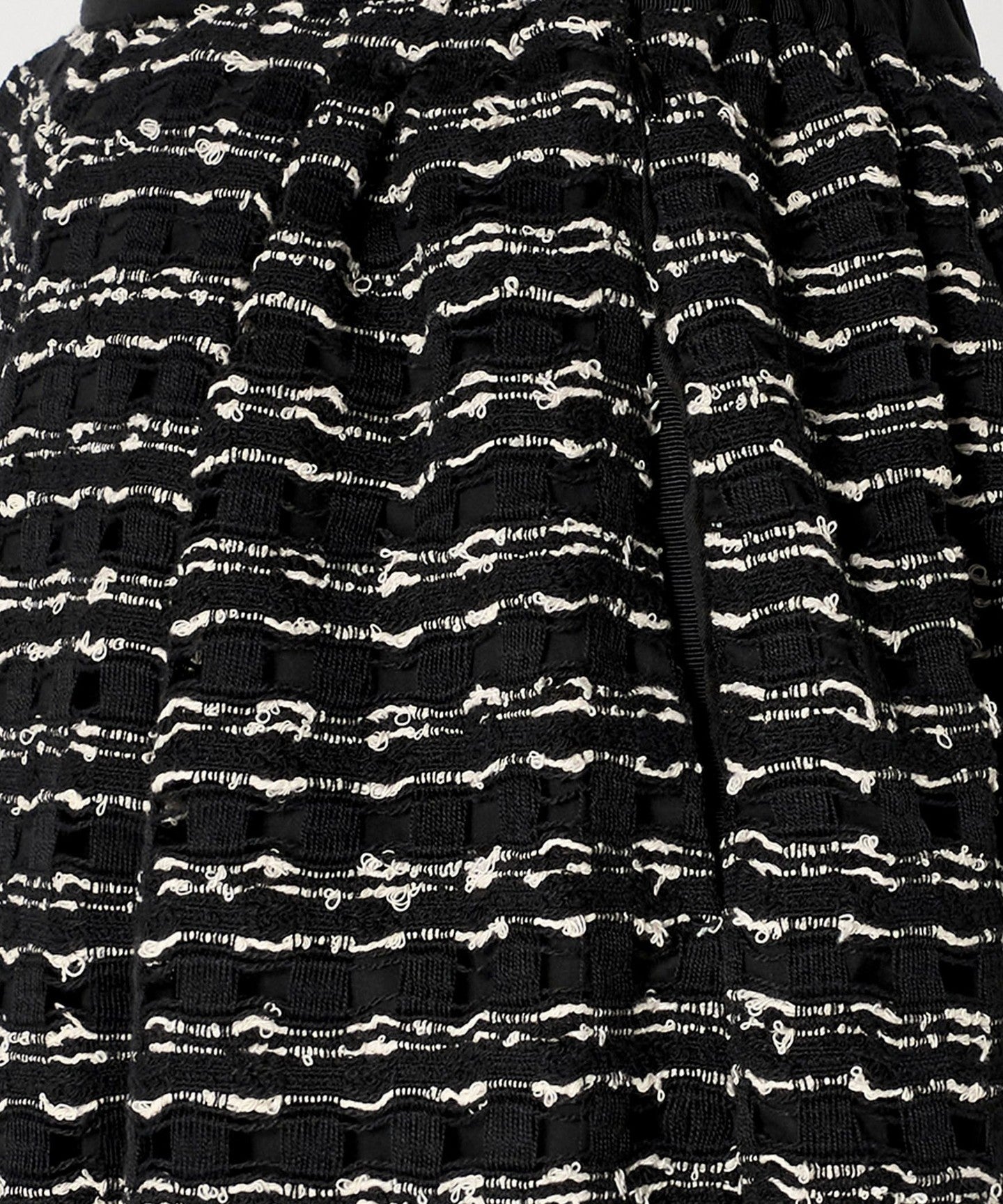 65242000042-d03.jpg