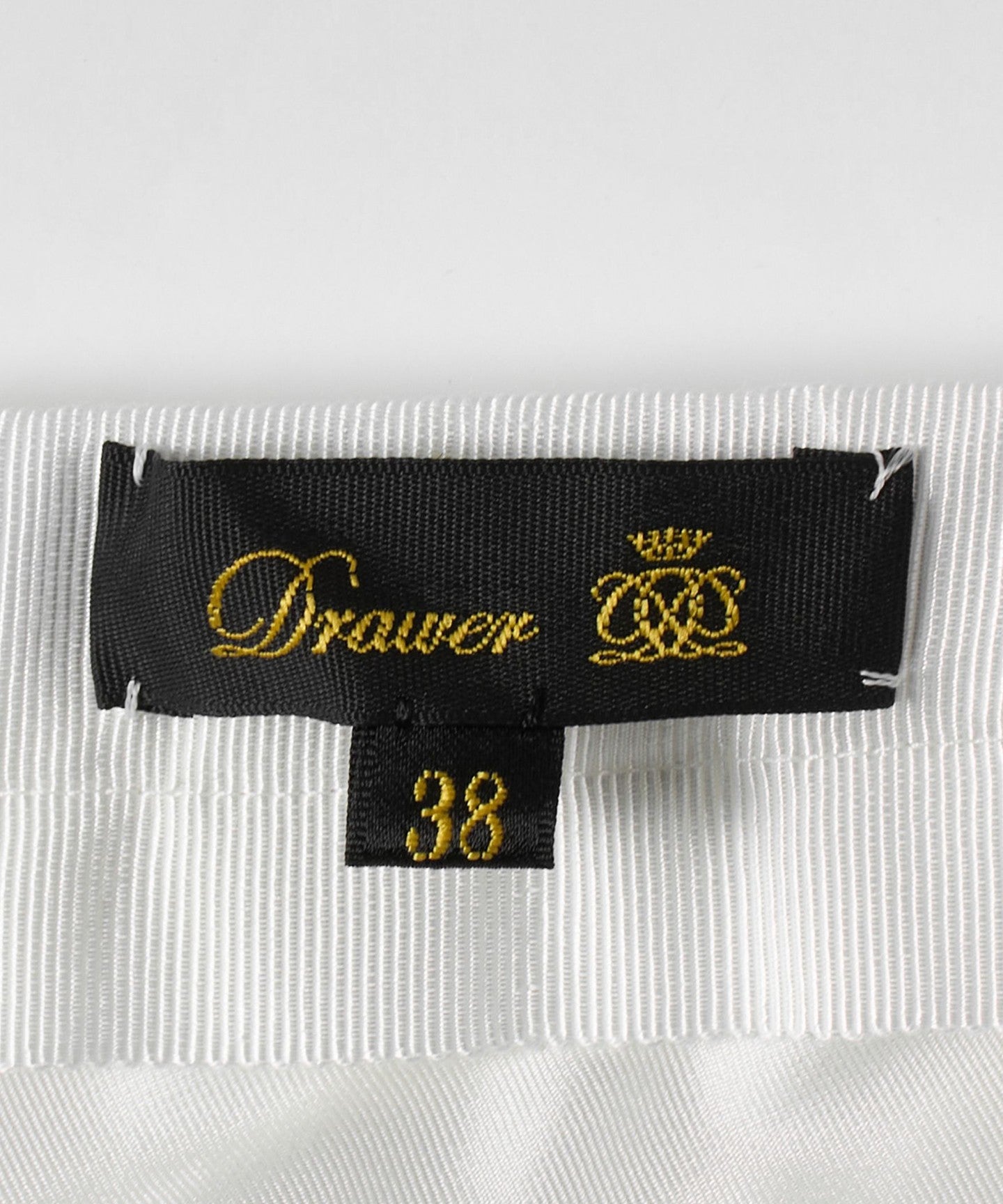 65242000045-d11.jpg