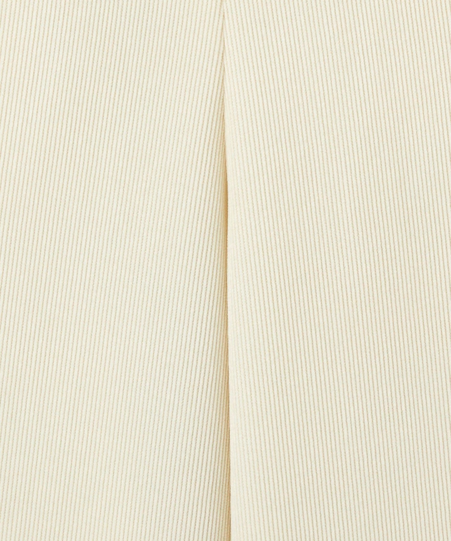66141990916-d28.jpg