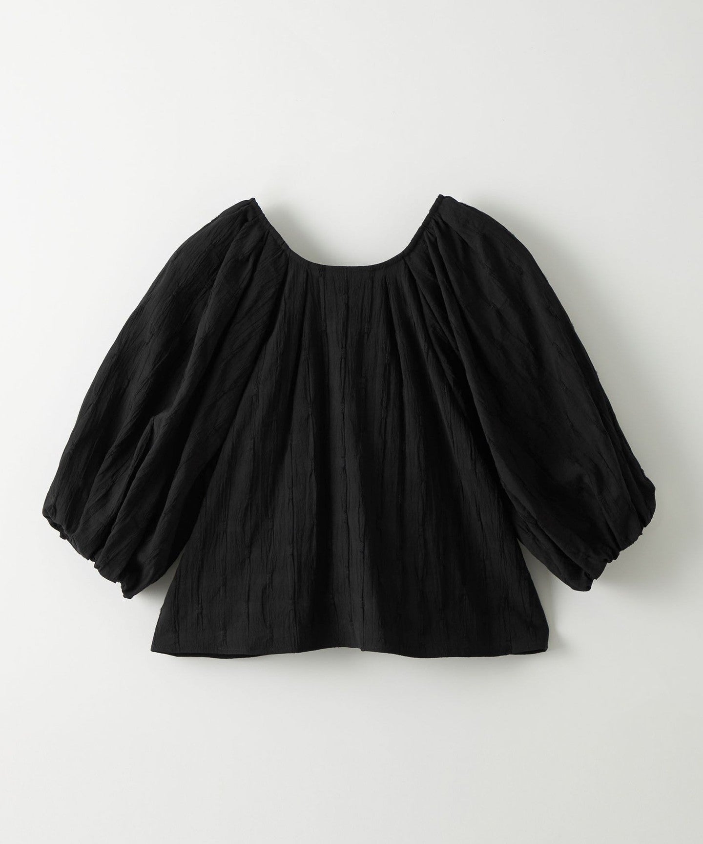 66166990984-d06.jpg