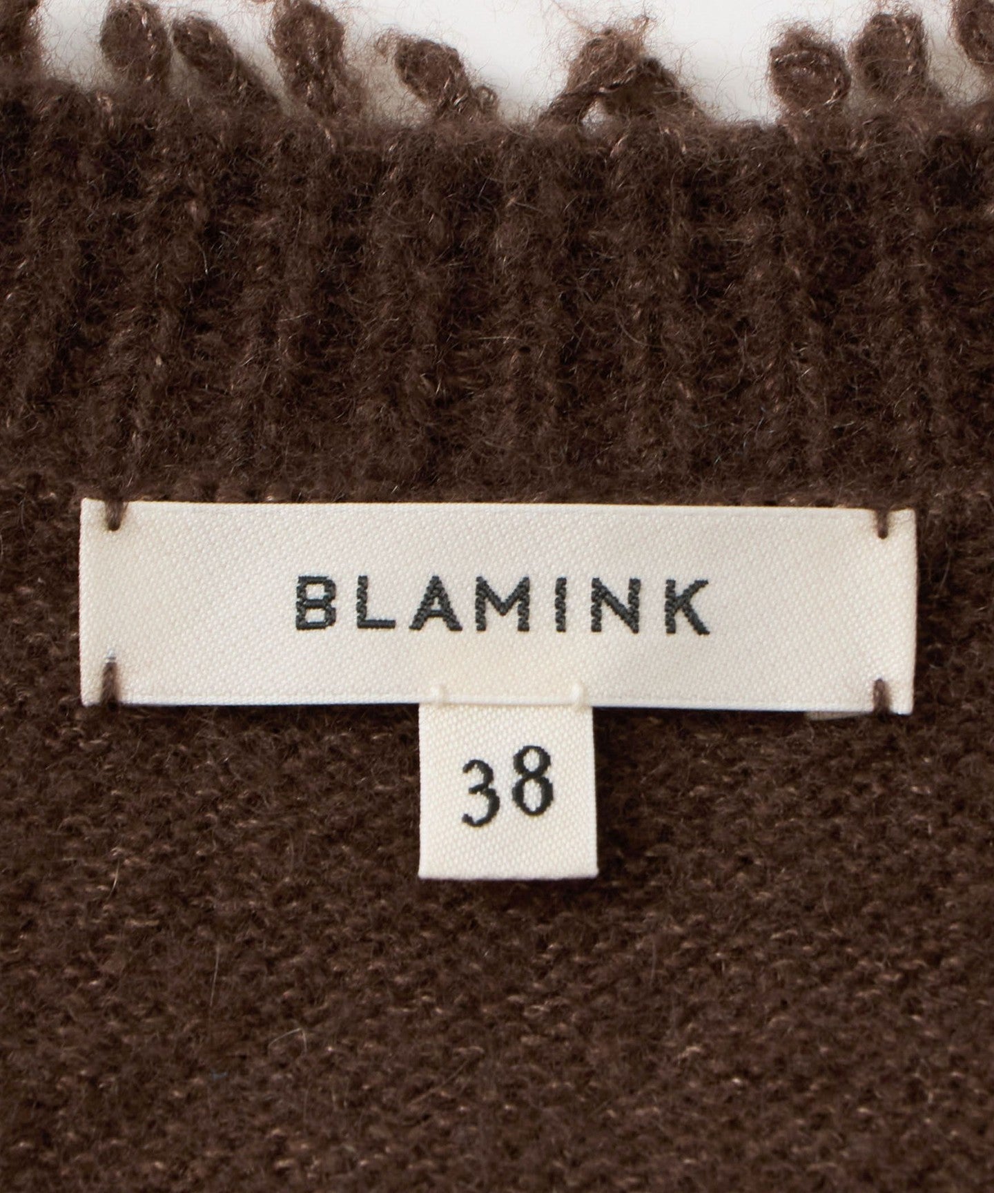 79131000012-d08.jpg