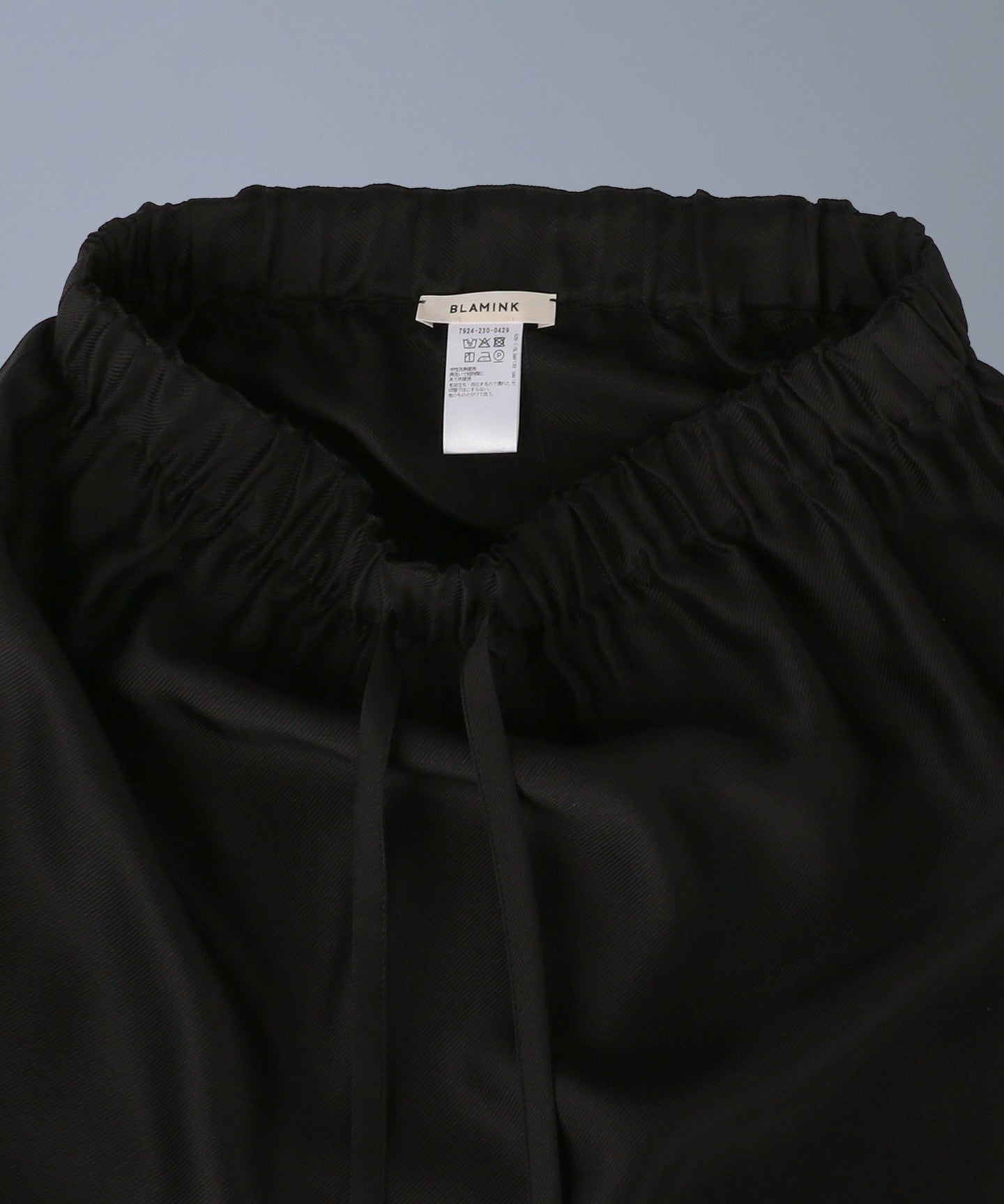 79242300429-d04.jpg