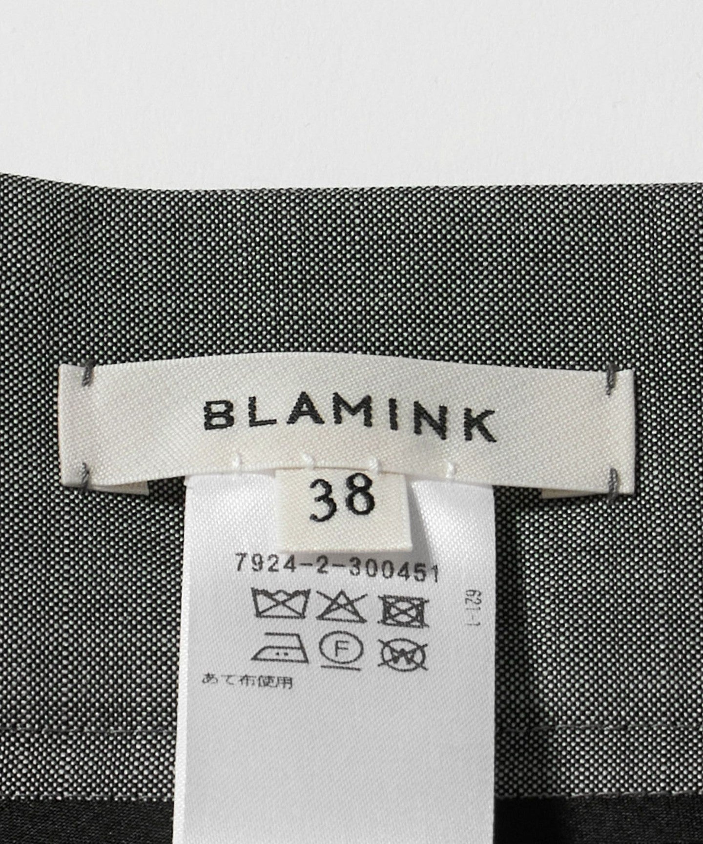 79242300451-d12.jpg