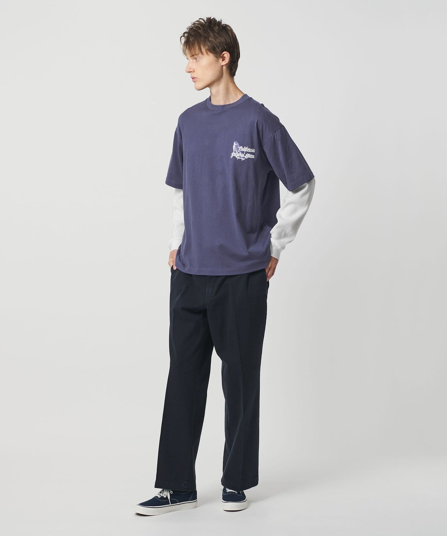 80121000000-d02.jpg