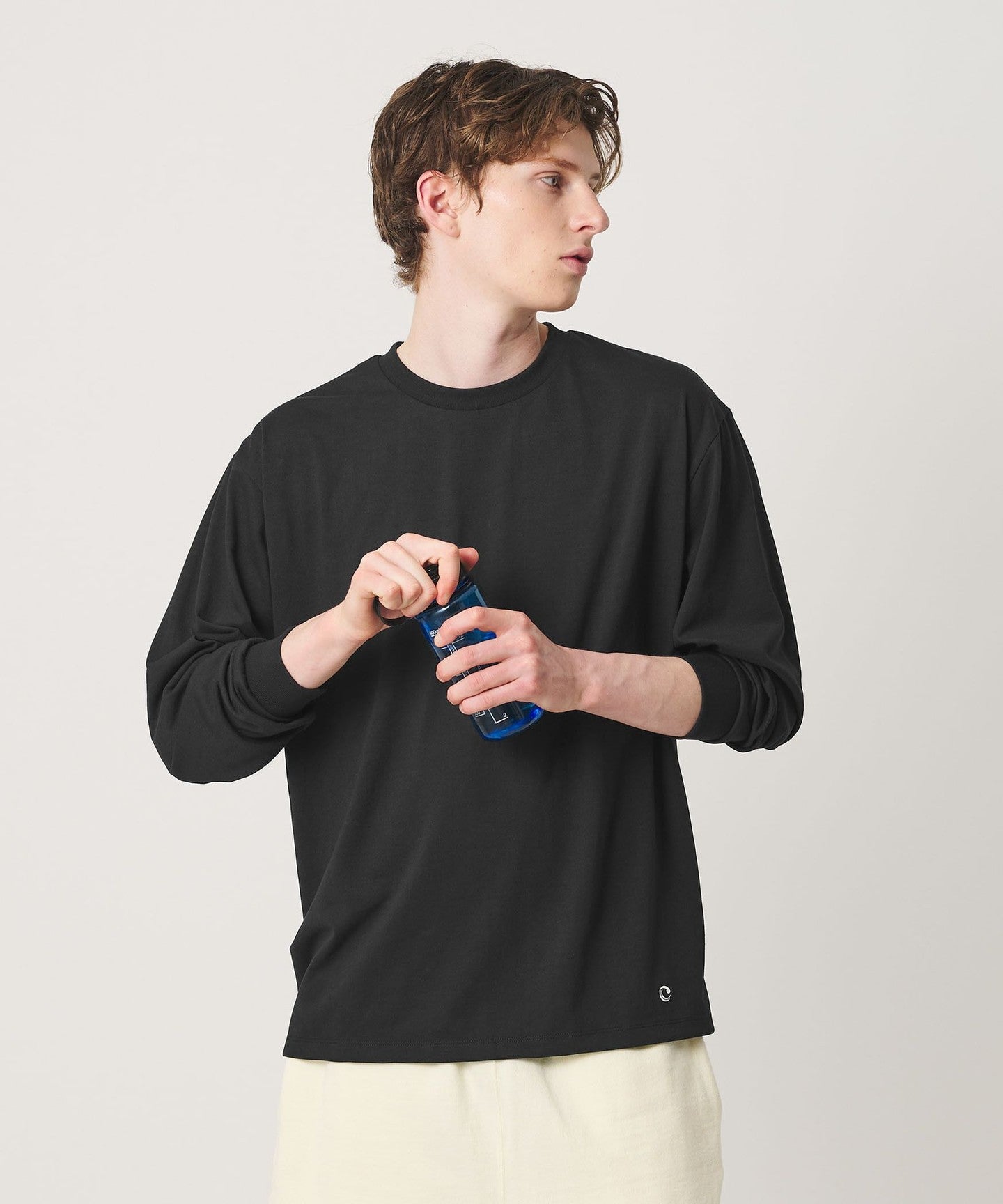 80121000011-d02.jpg