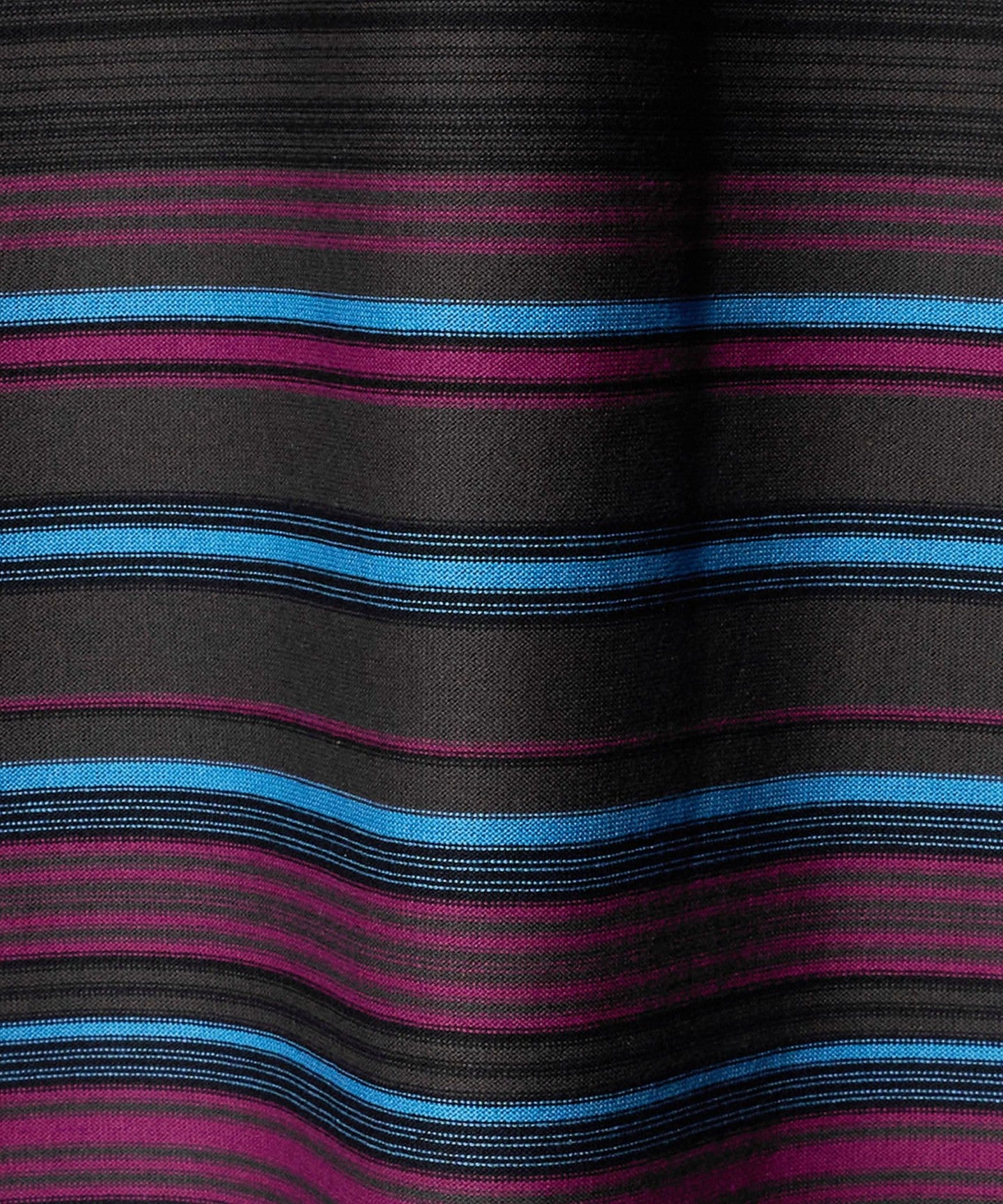 80171000015-d05.jpg
