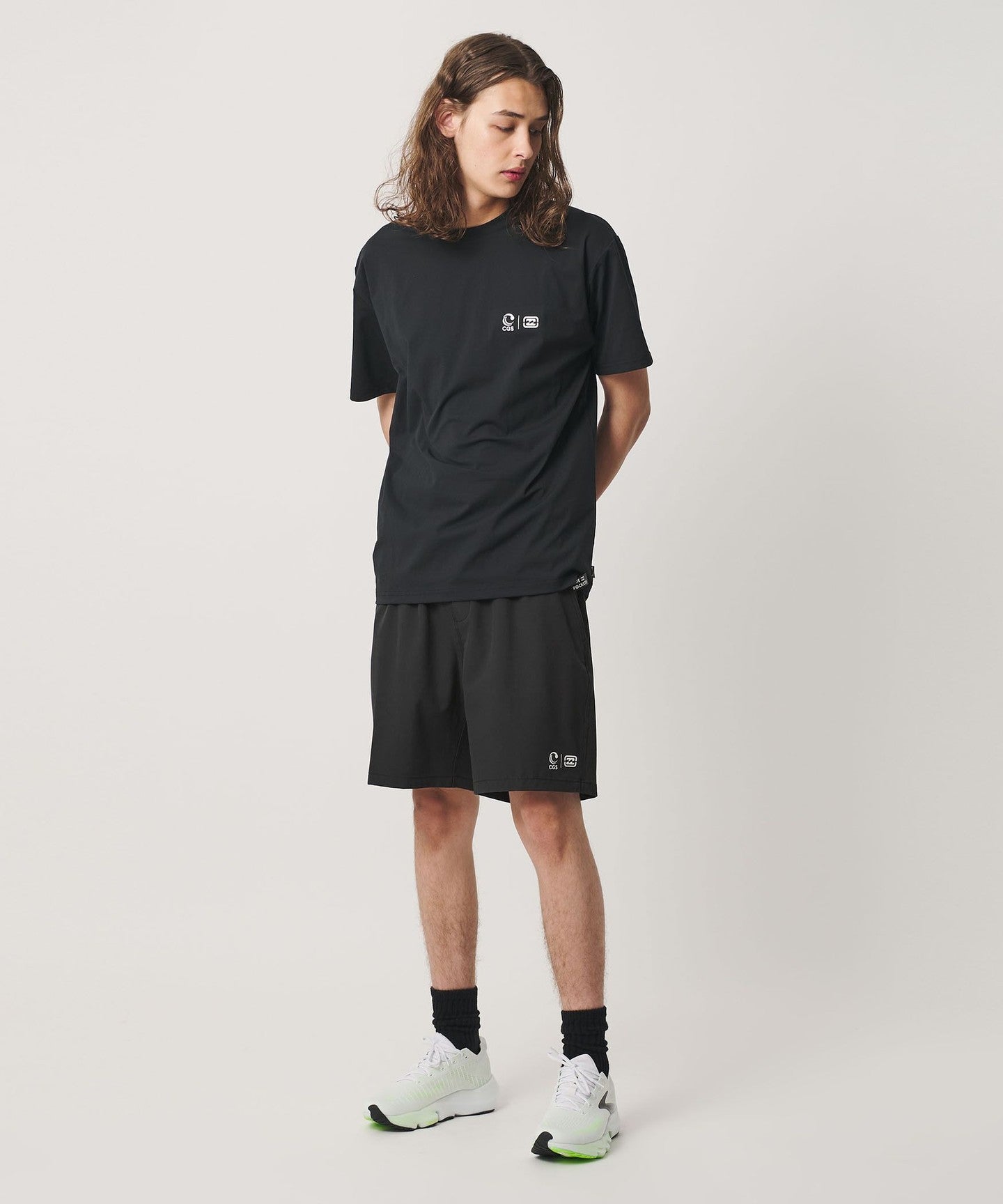 80194000007-d02.jpg