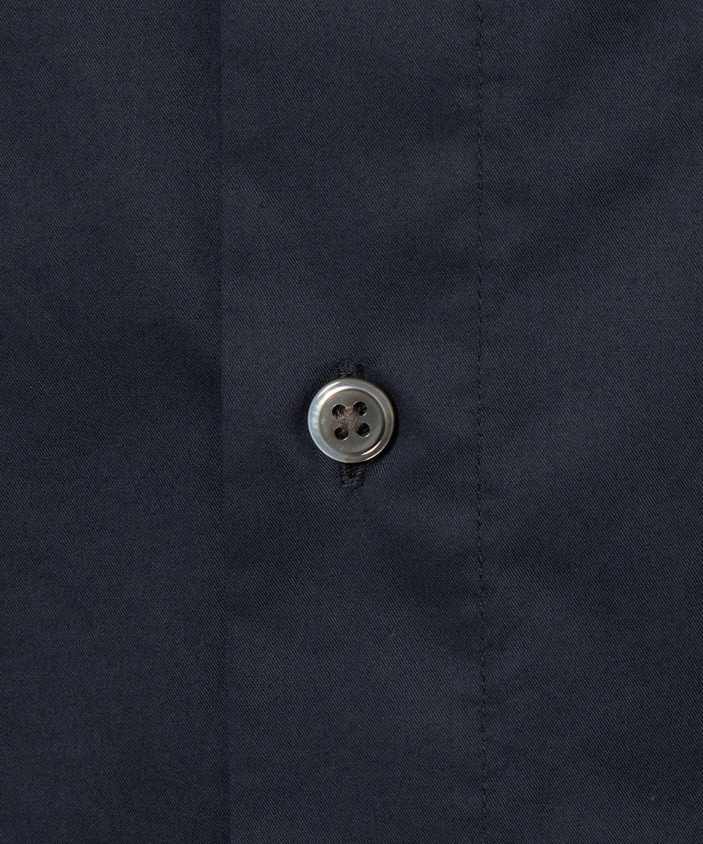 81111491105-d30.jpg