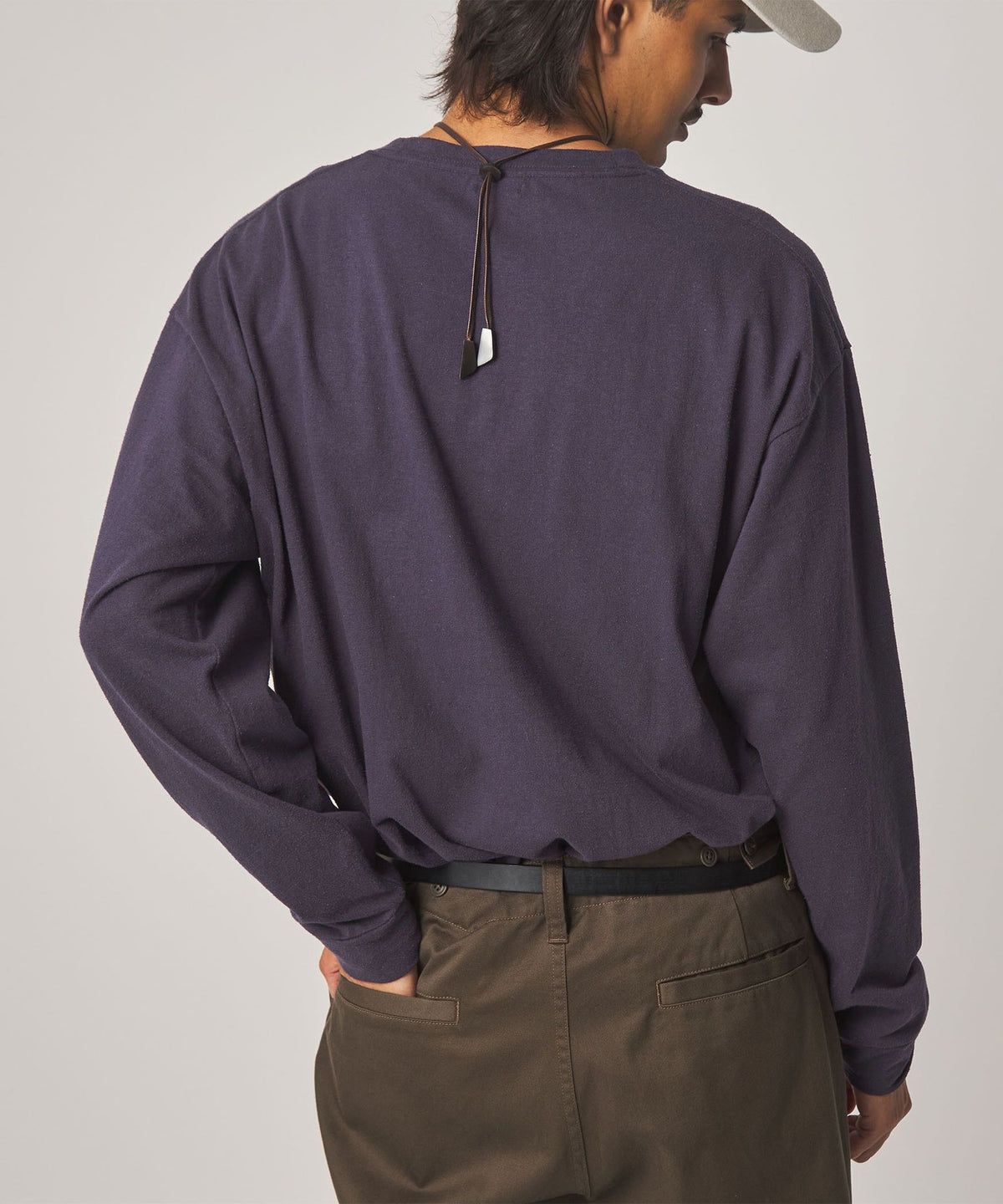 81121000010-d09.jpg
