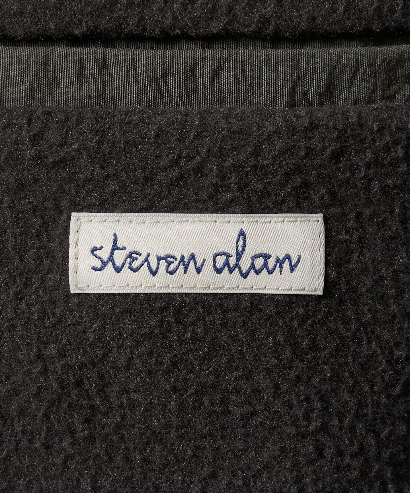81251000004-d37.jpg