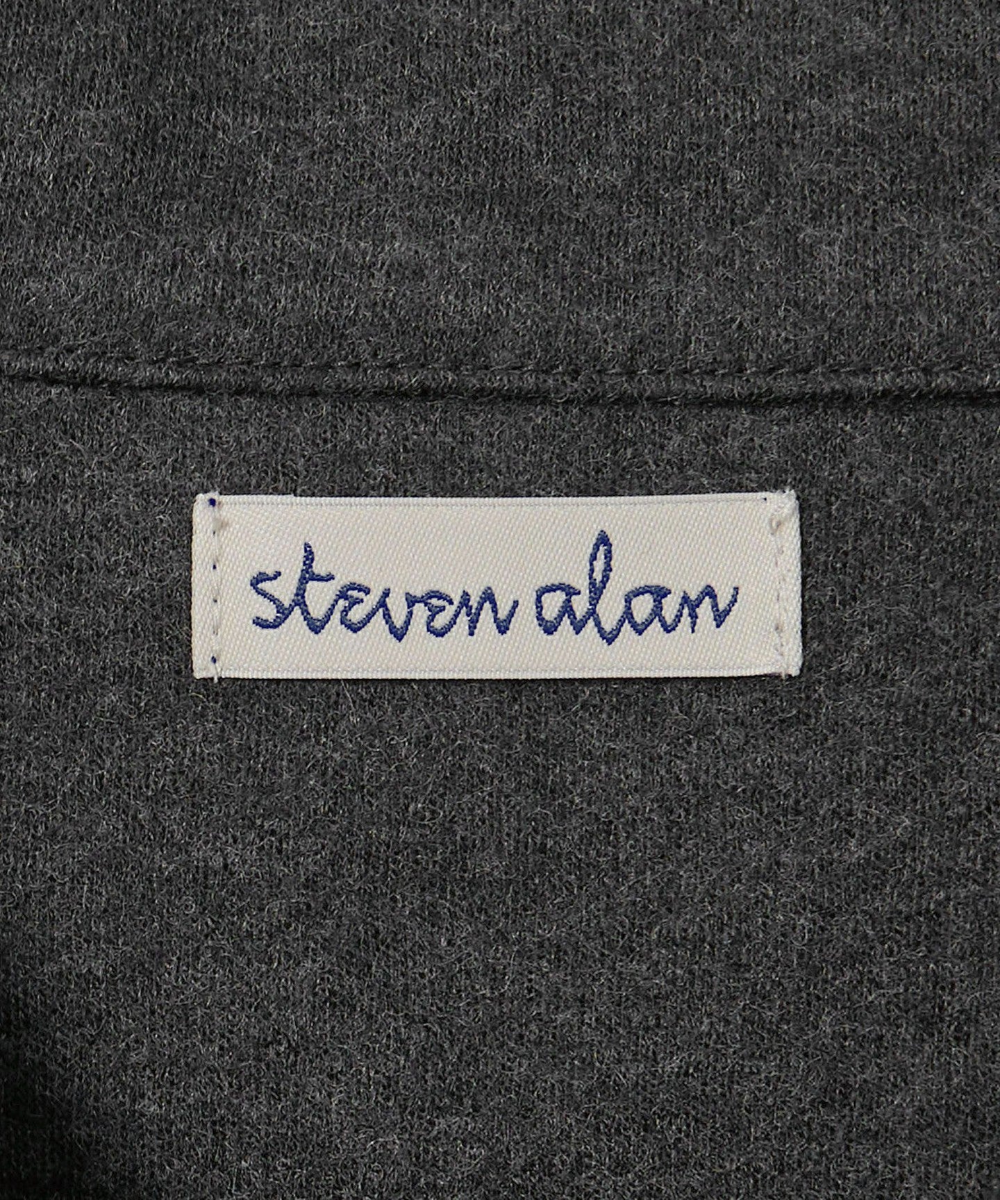 81271990023-d28.jpg