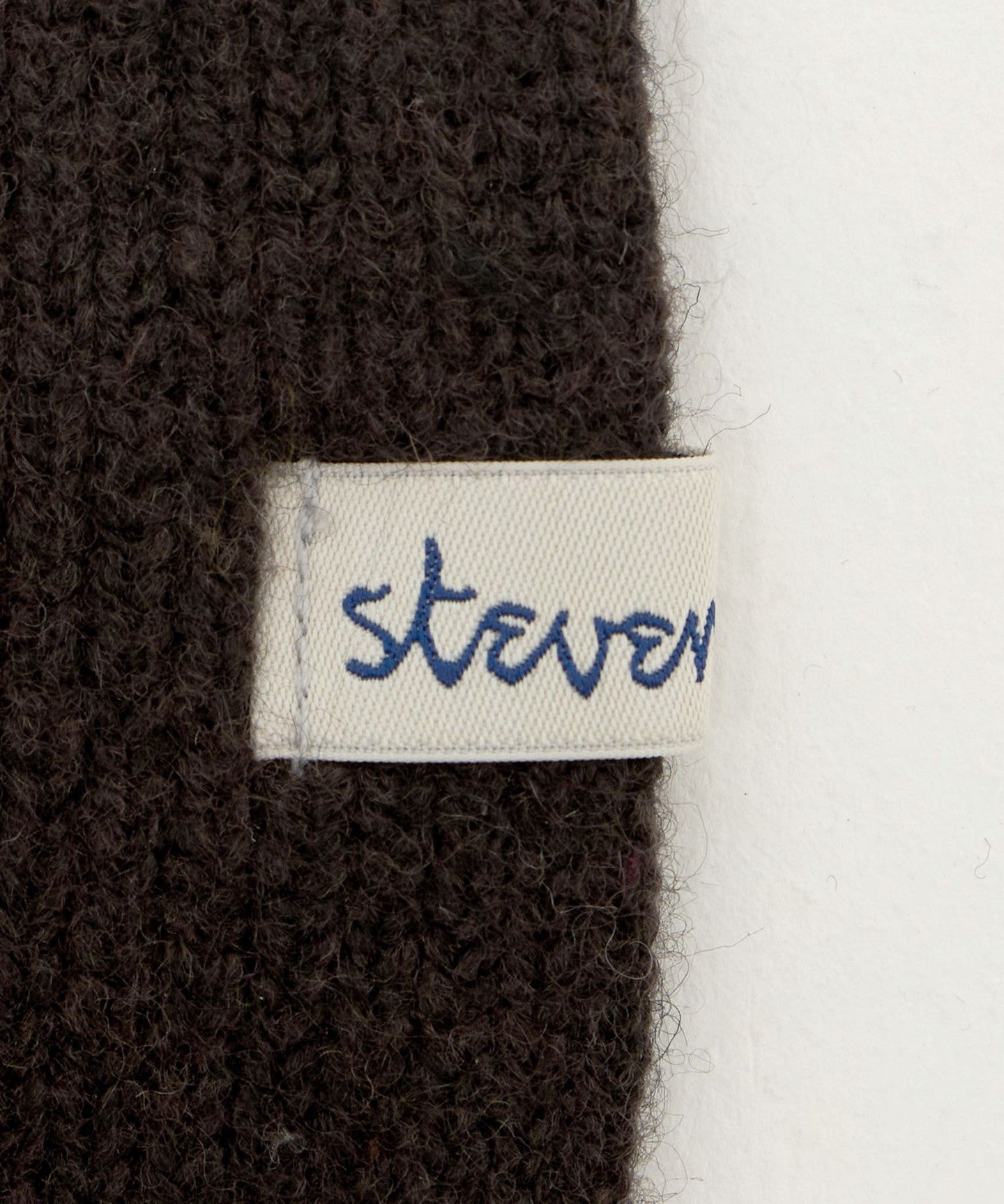 81366000000-d05.jpg