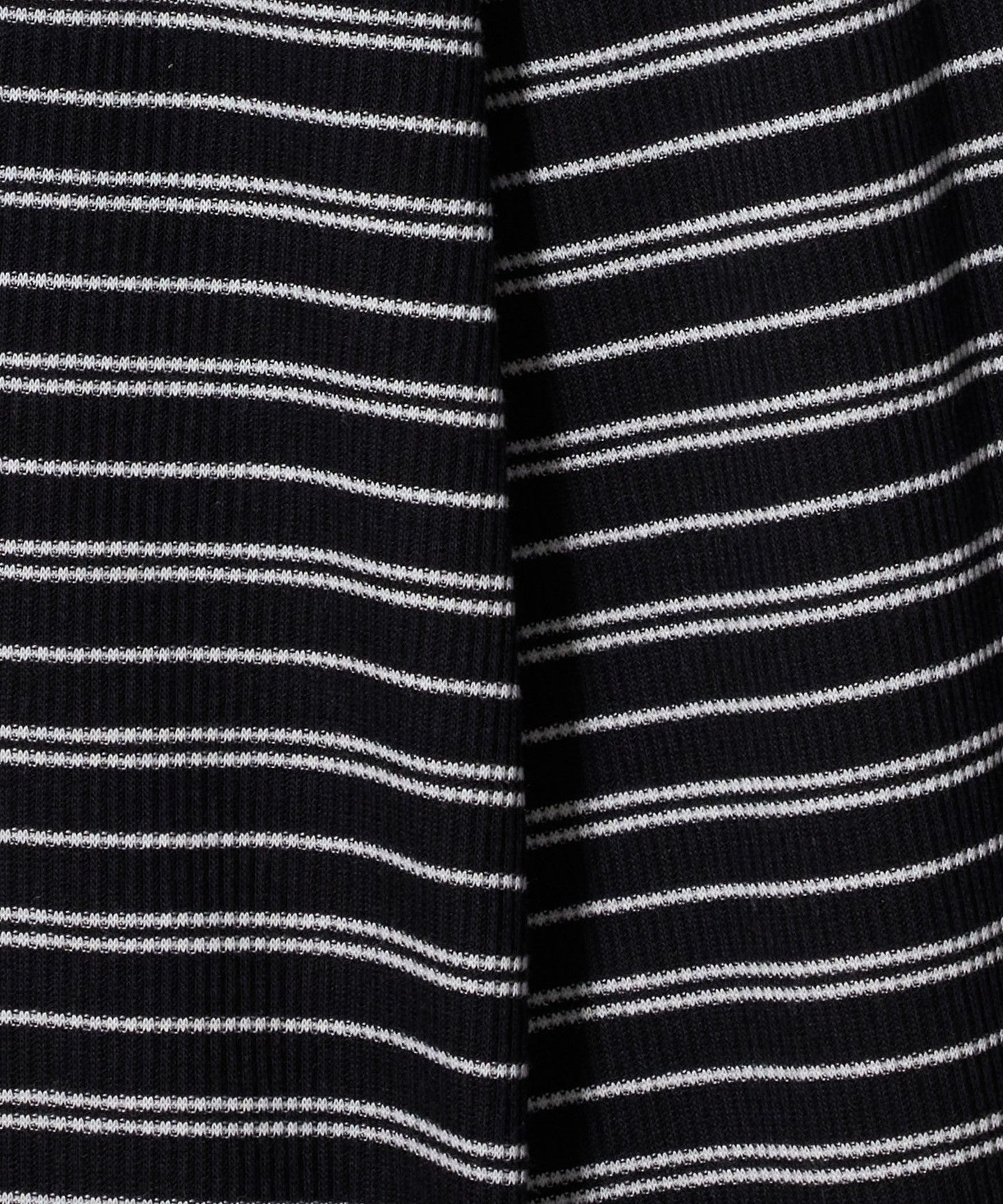 82122000026-d07.jpg