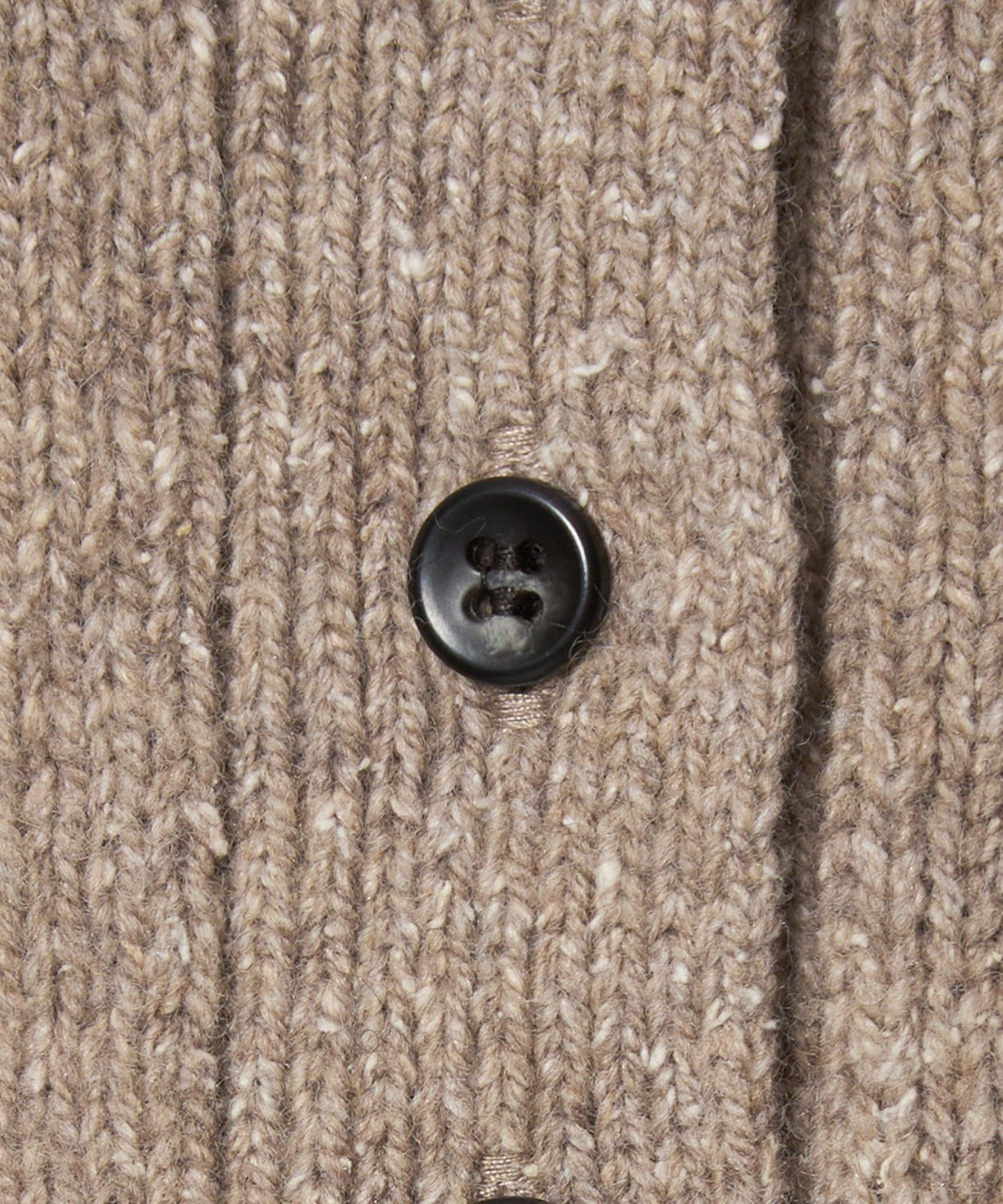 82131000007-d07.jpg