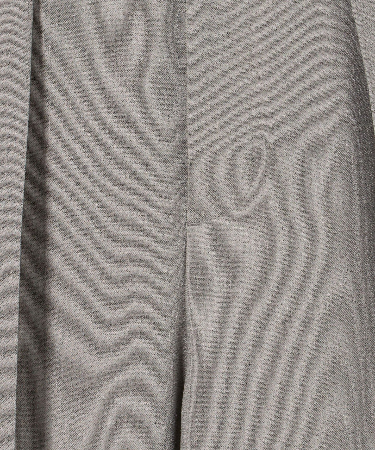 82142990794-d18.jpg