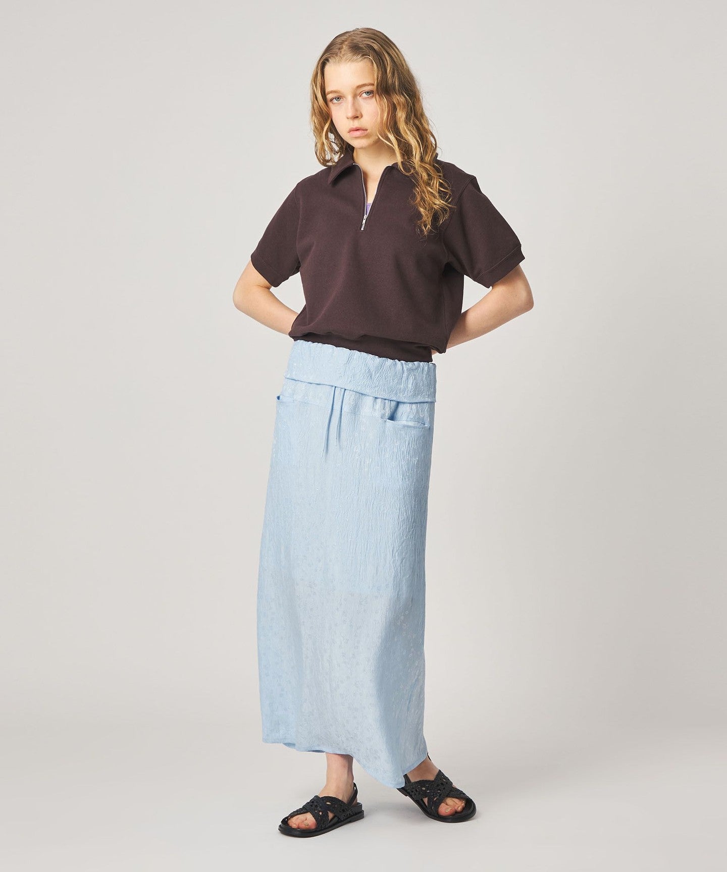 82242000006-d03.jpg