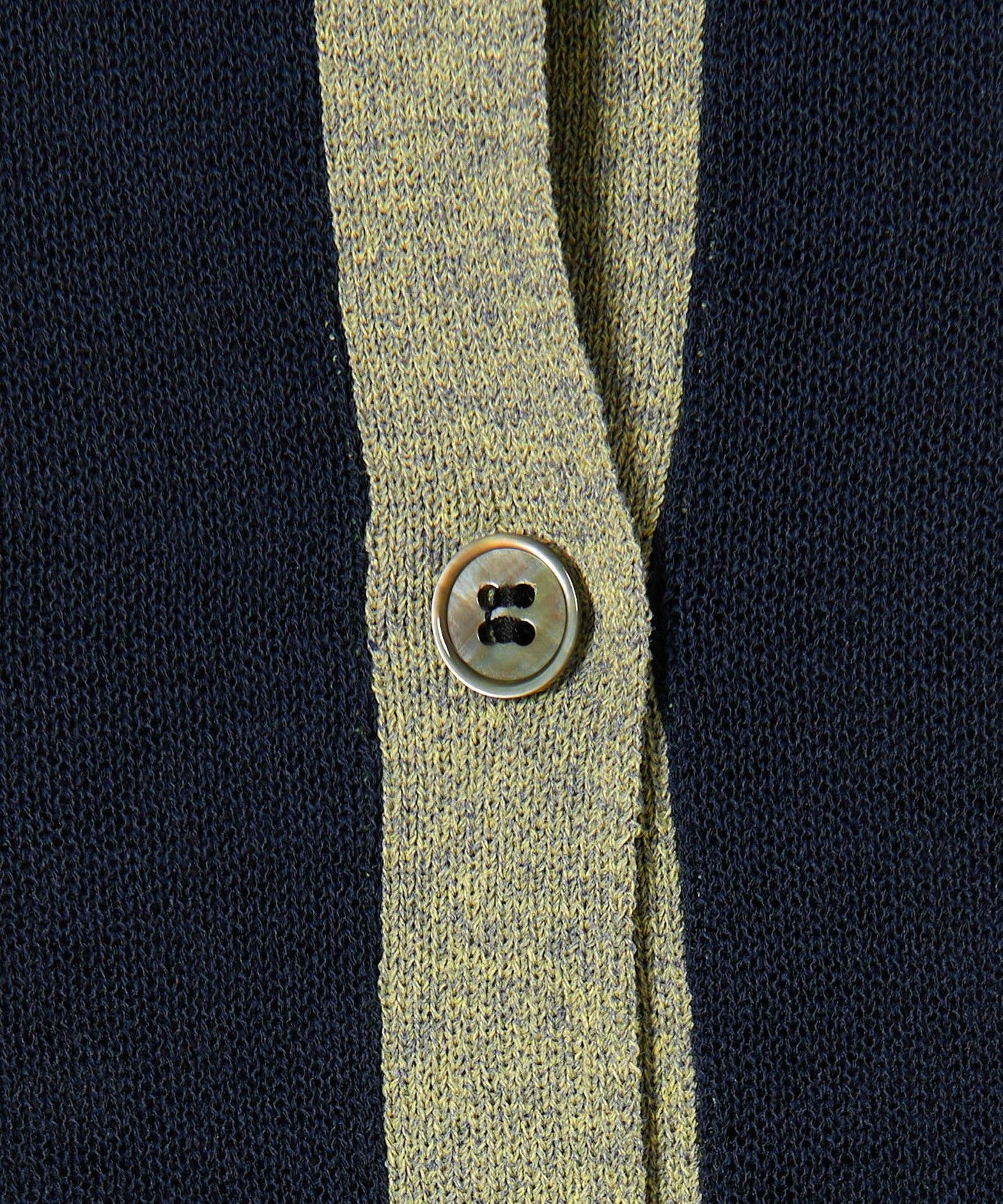 82281990193-d15.jpg