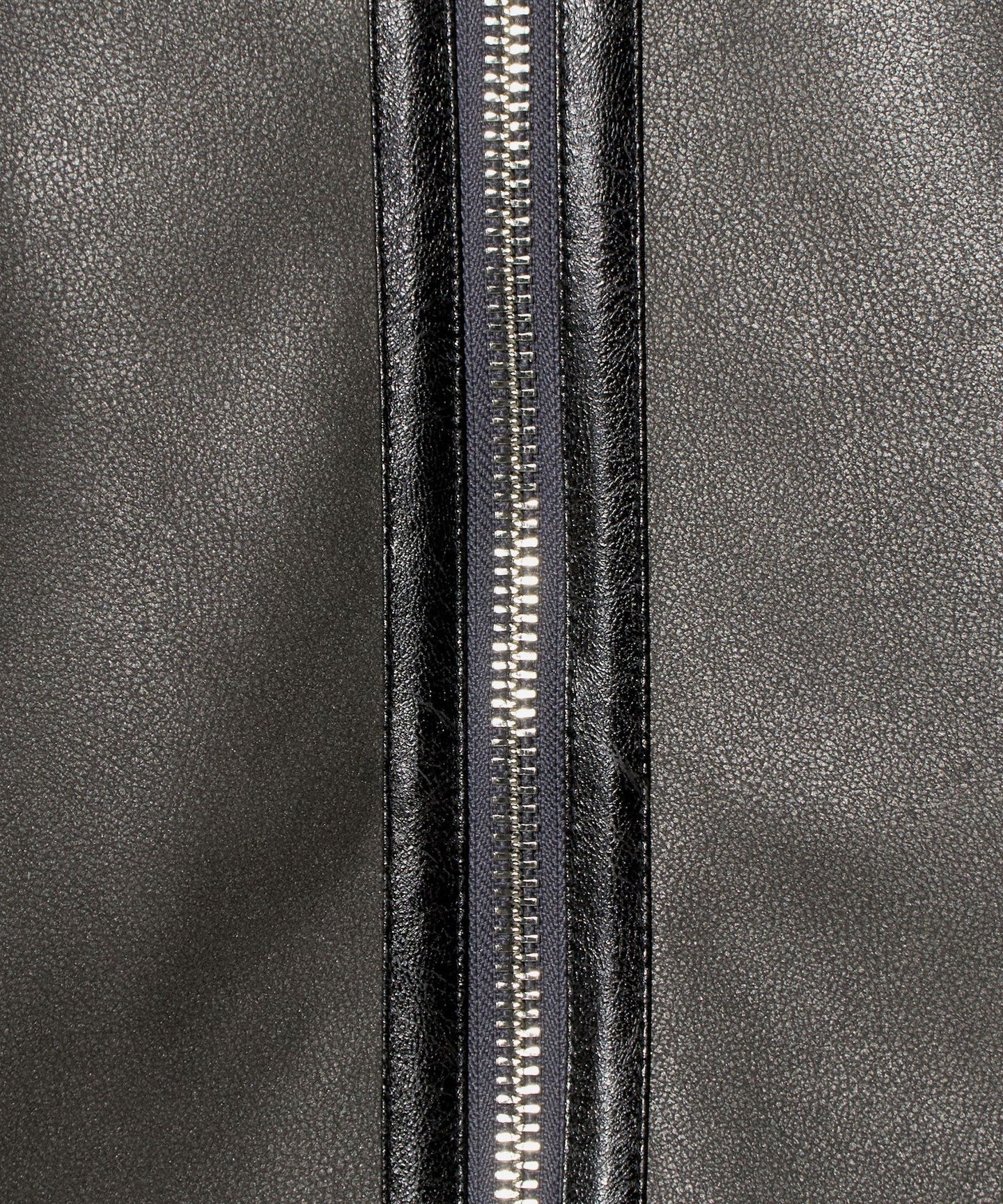 83251512023-d46.jpg