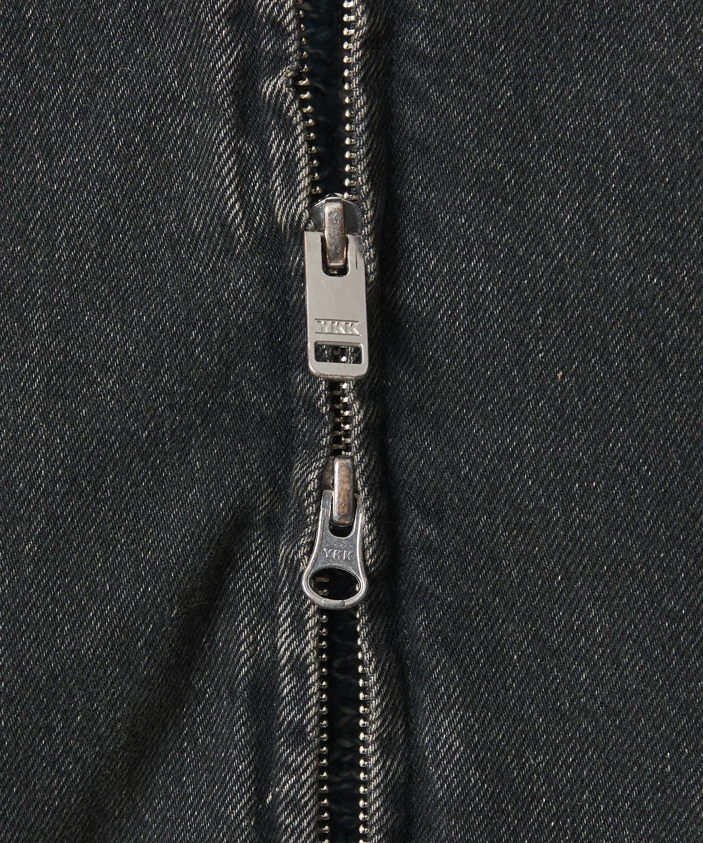 83256000000-d16.jpg
