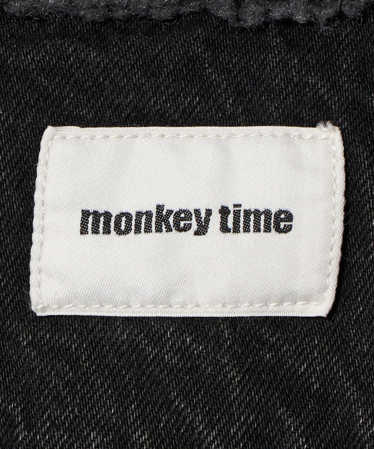 83256000000-d40.jpg