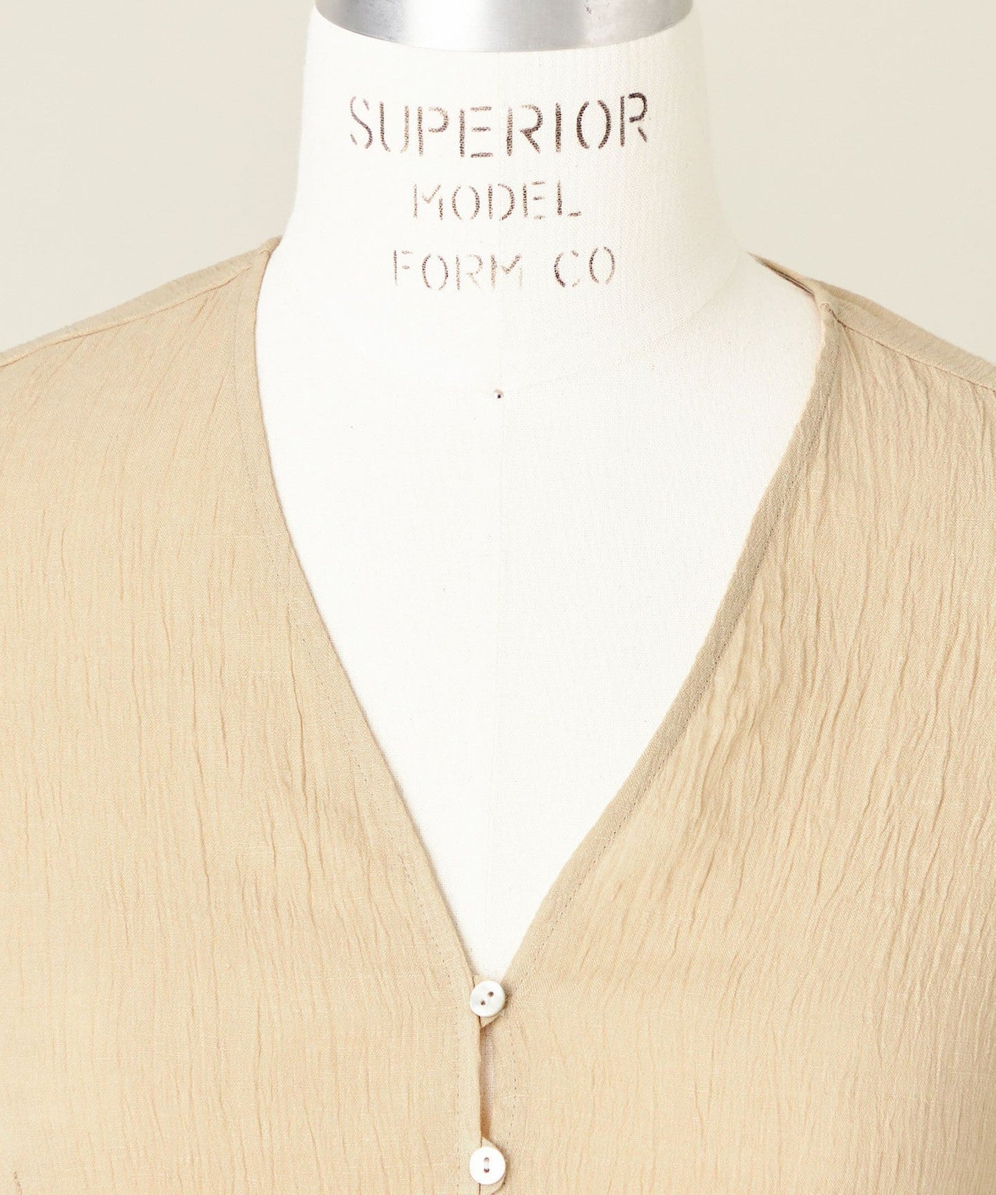 85112150026-d11.jpg
