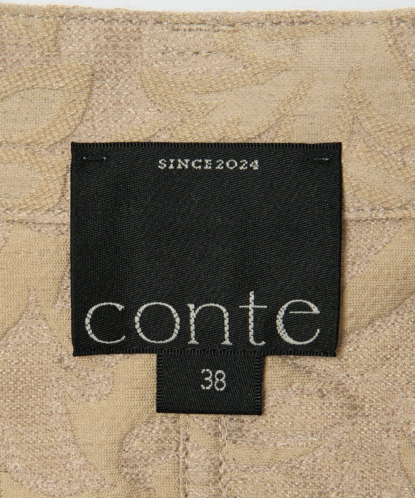 85142400054-d12.jpg