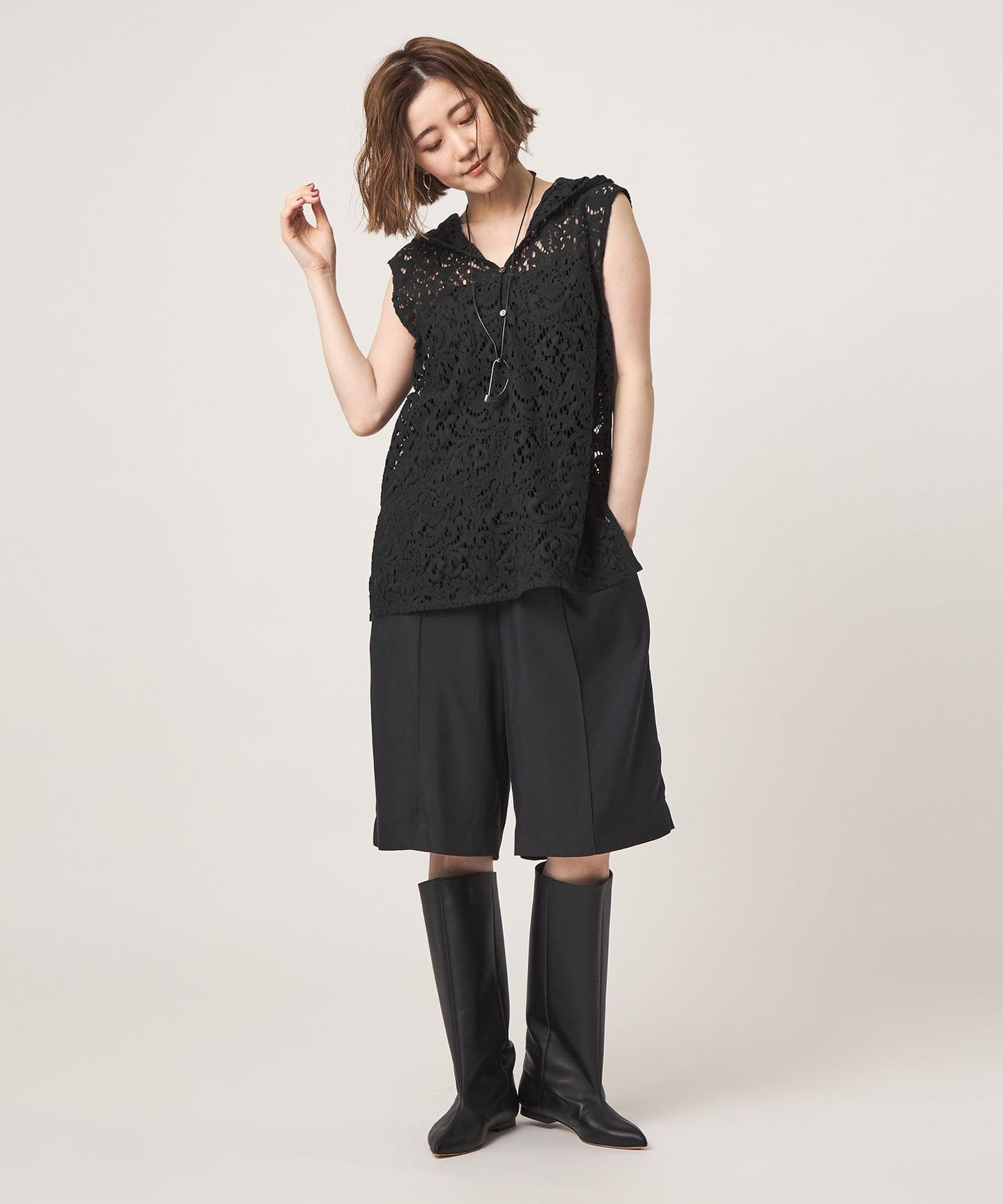 85162000005-d04.jpg