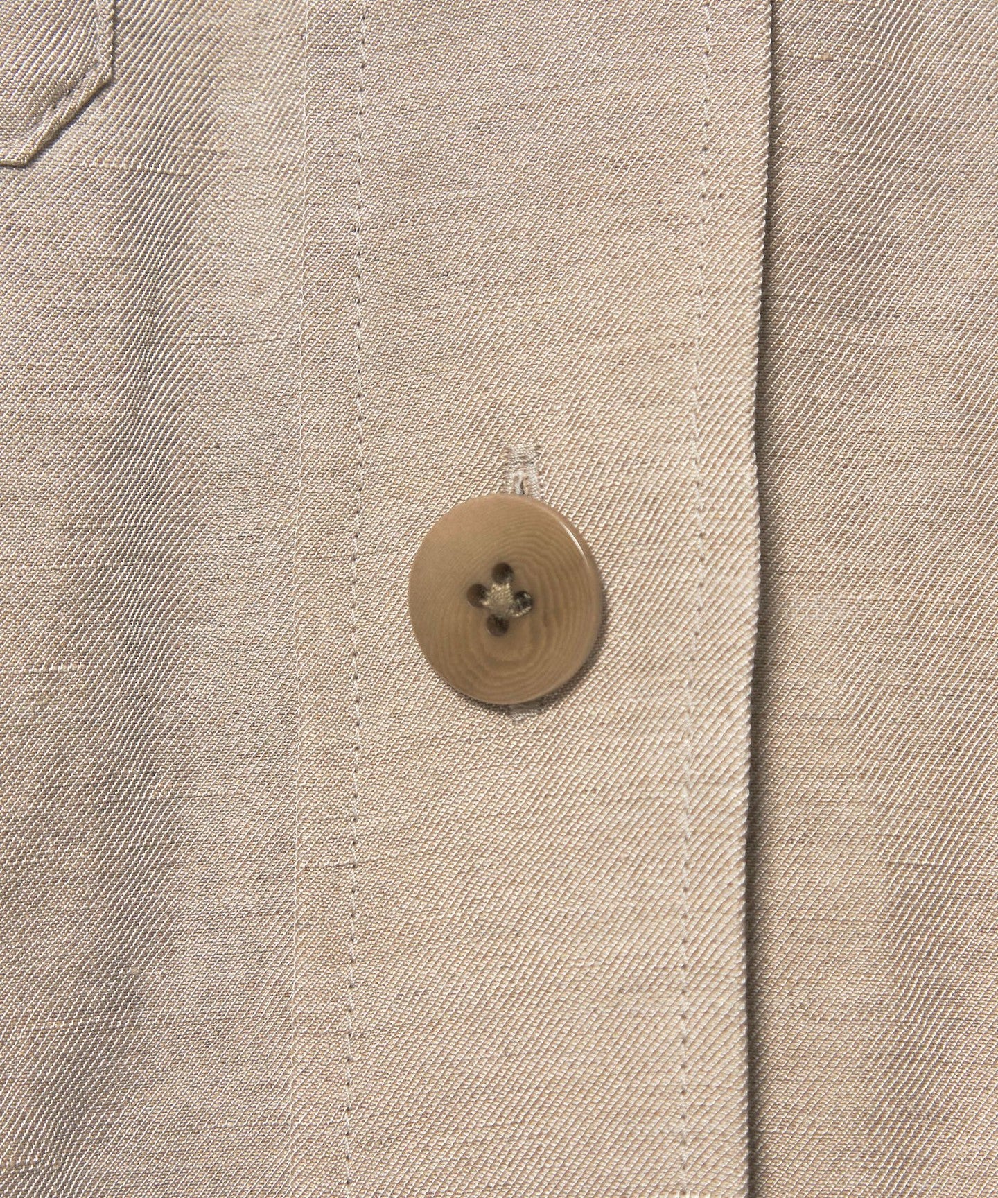 85221000010-d20.jpg