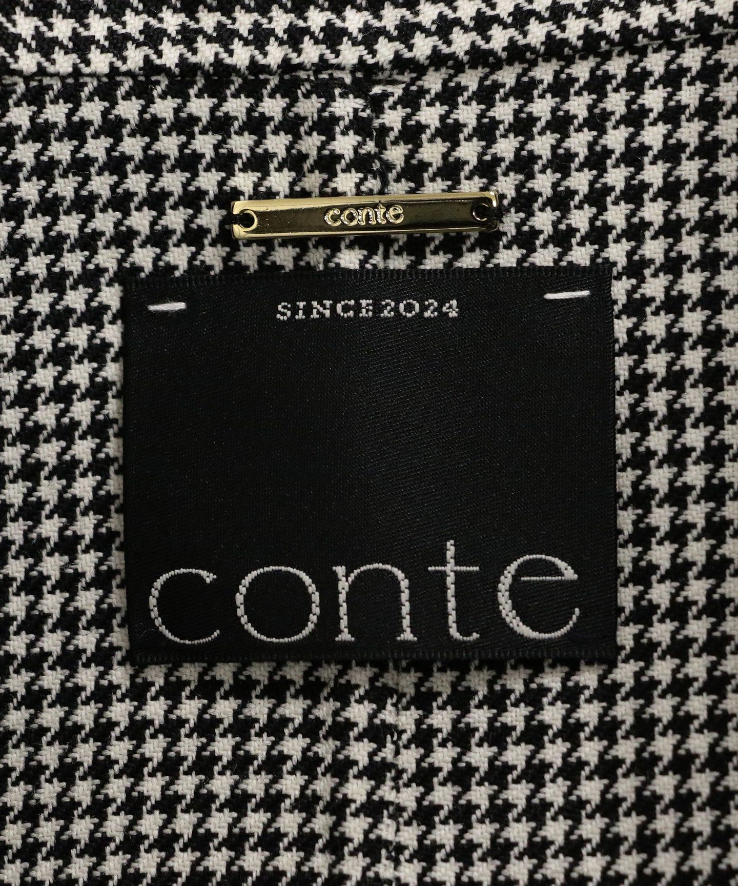 85251000000-d22.jpg