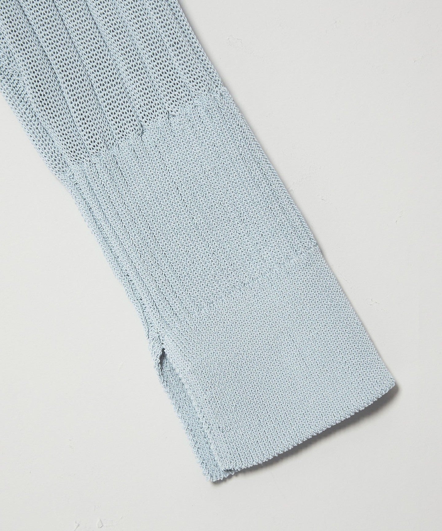 85281000016-d15.jpg