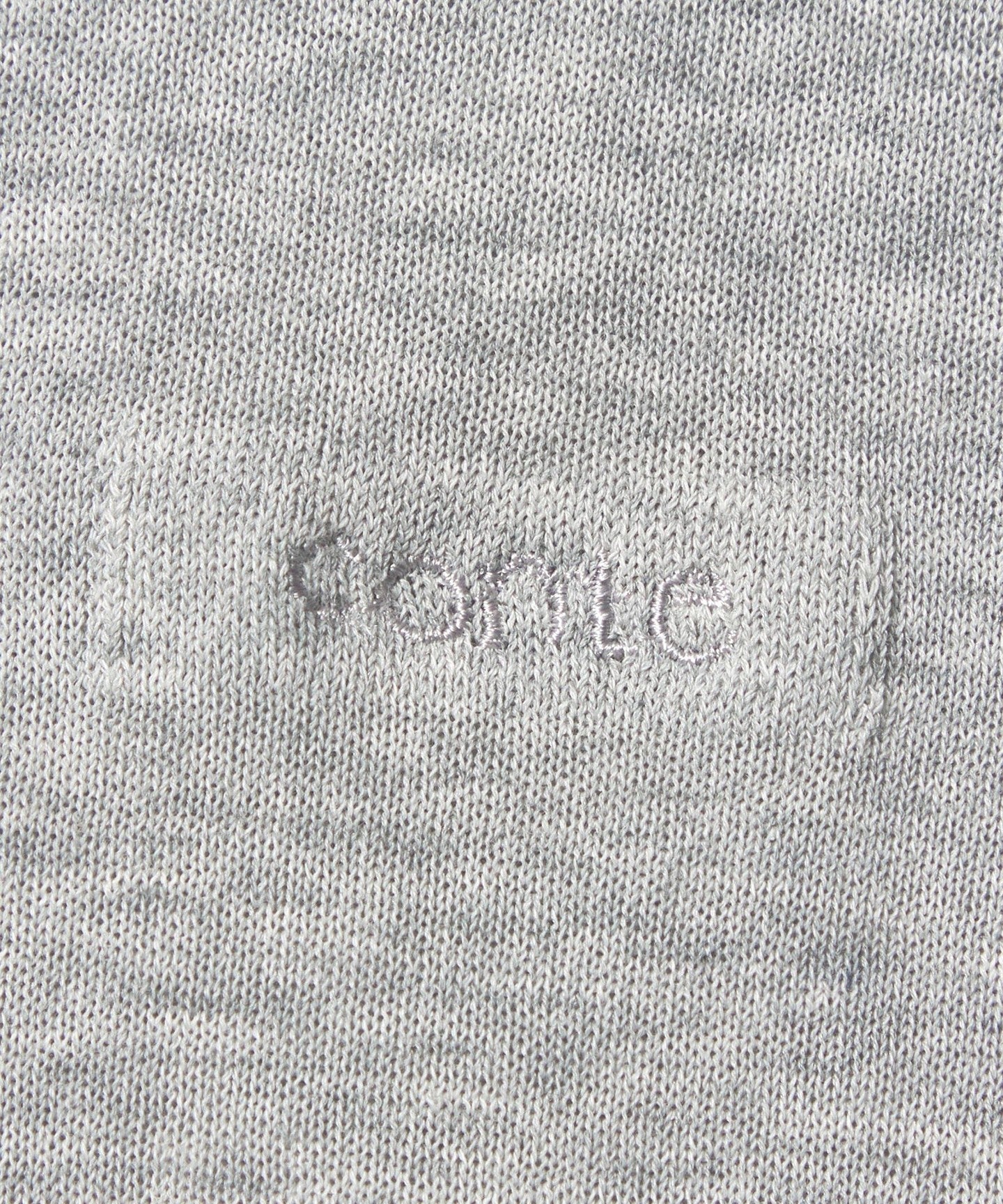 85281000018-d20.jpg