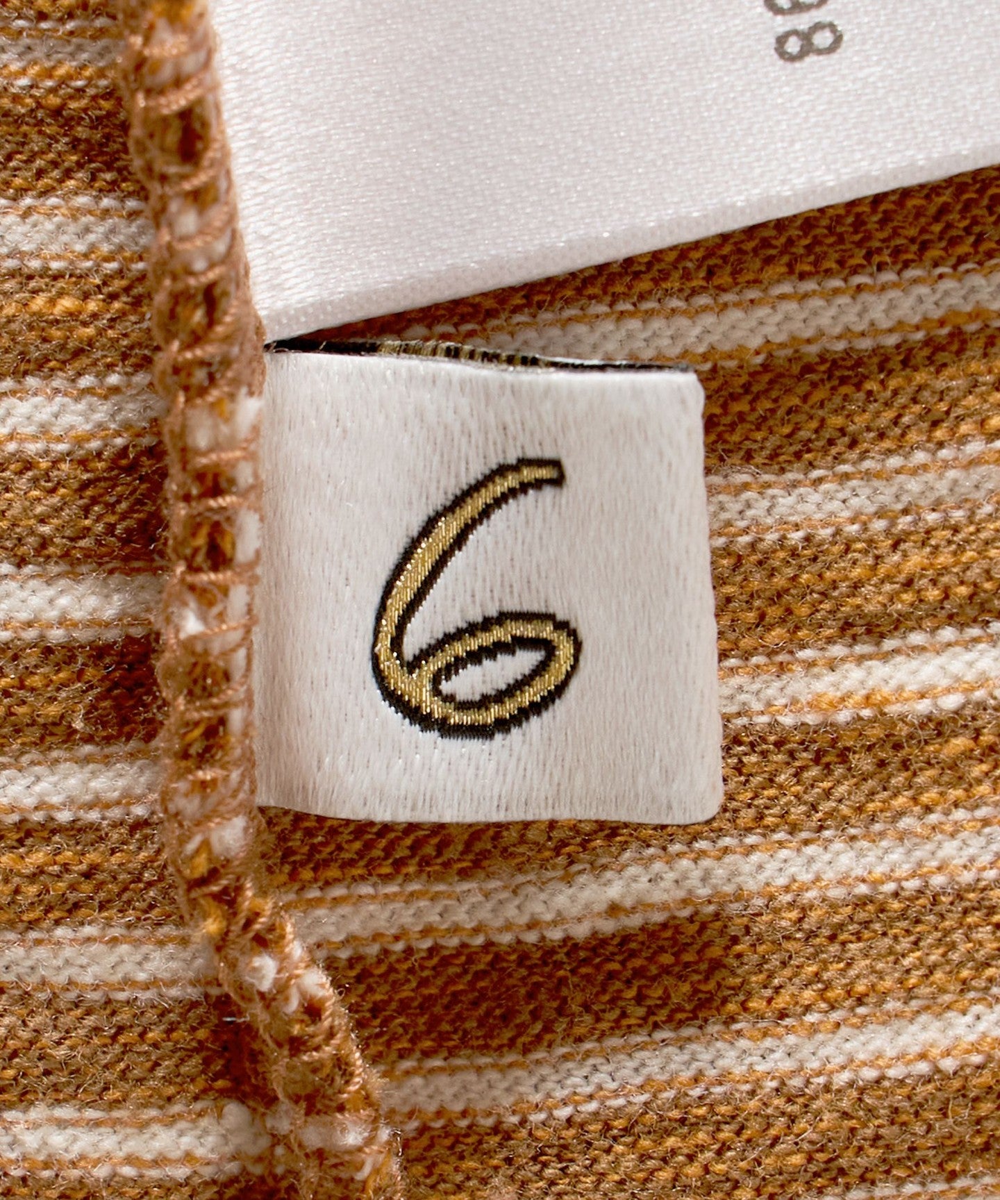 86172000013-d10.jpg