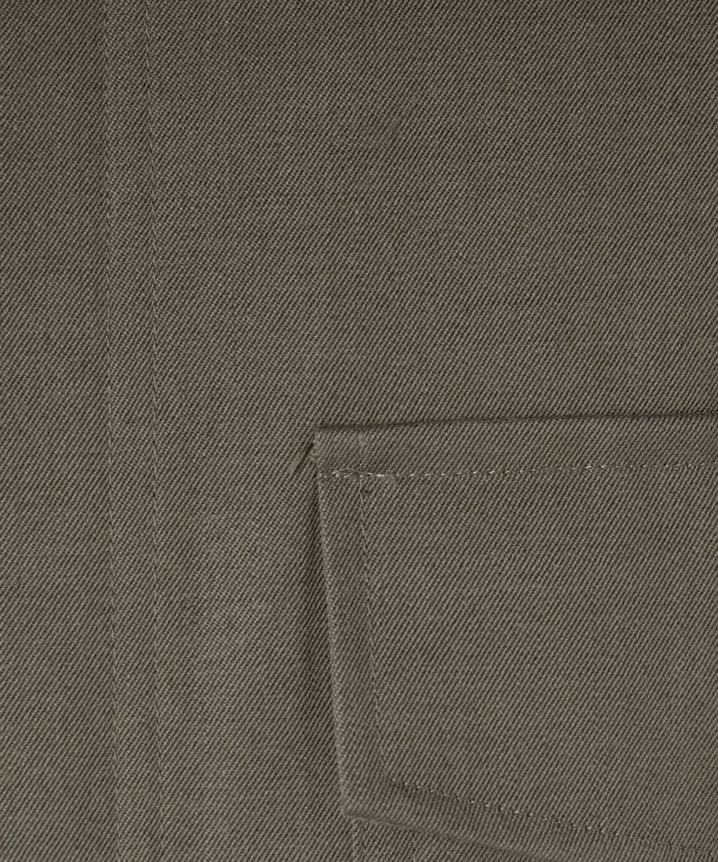 88862090048-d33.jpg