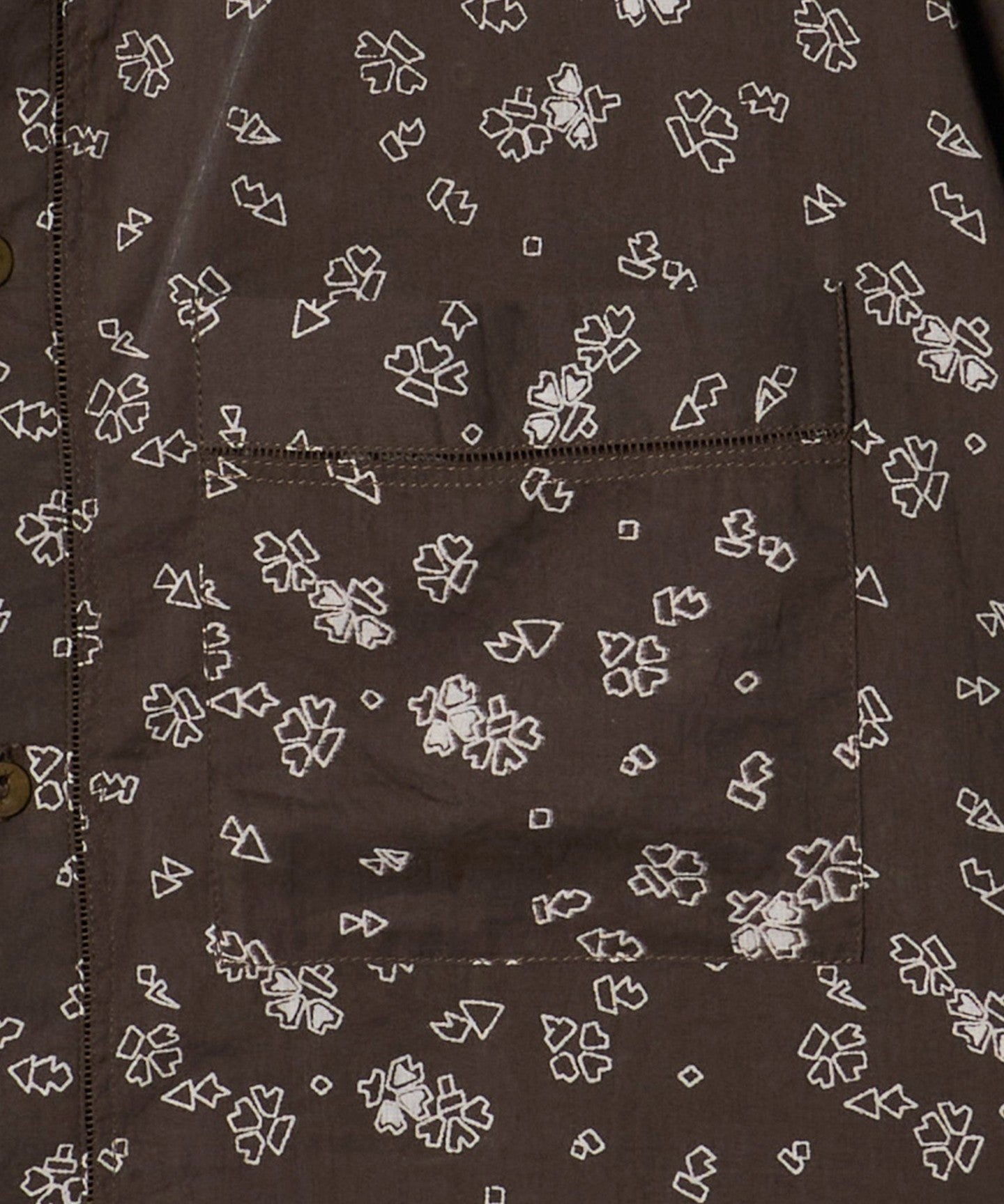 89516000022-d05.jpg