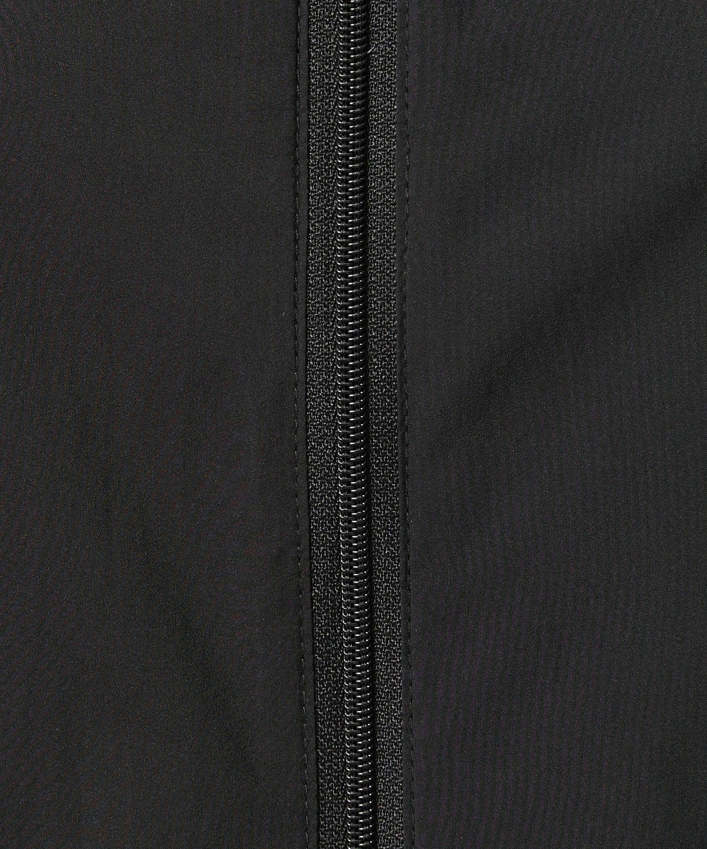 91256000008-d21.jpg