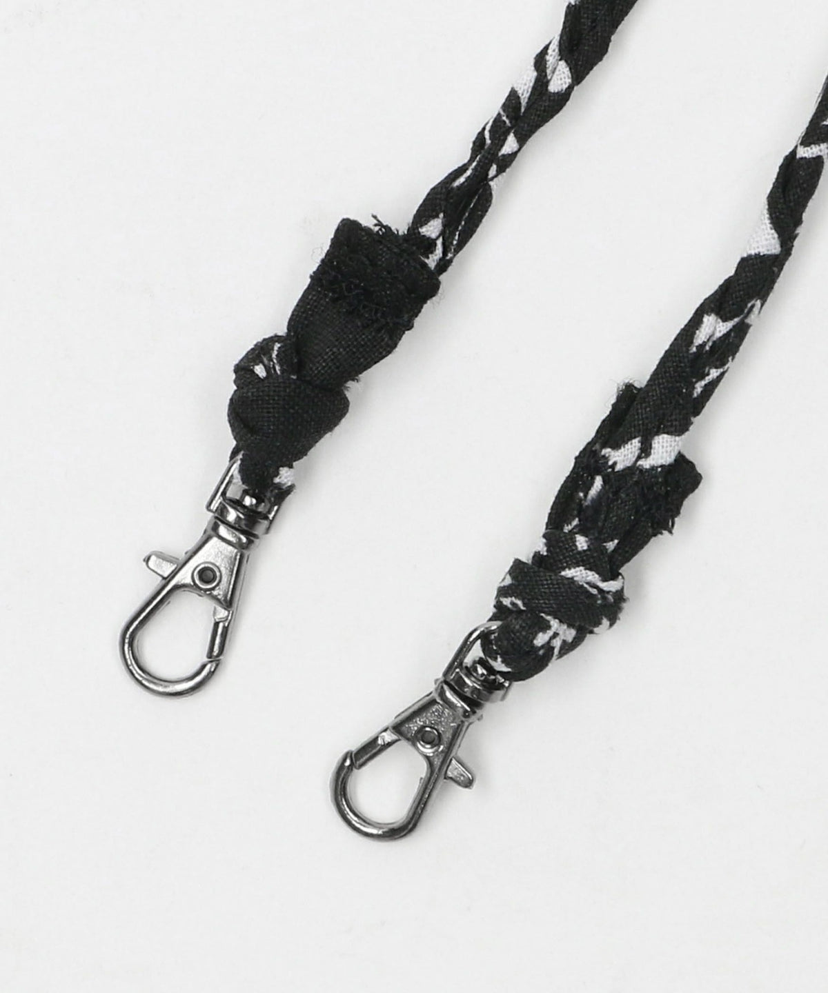 <S/ENDER> Bandana Multistrap