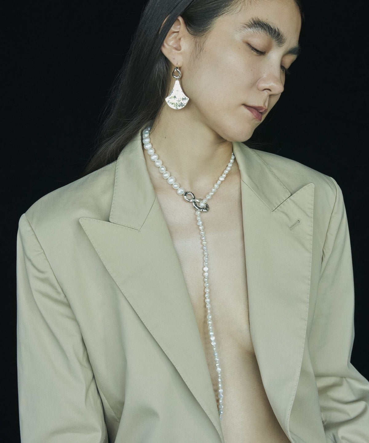 <PREEK>YU-KIN ROTUS SWAY EARRINGS/ईयररिंग्स