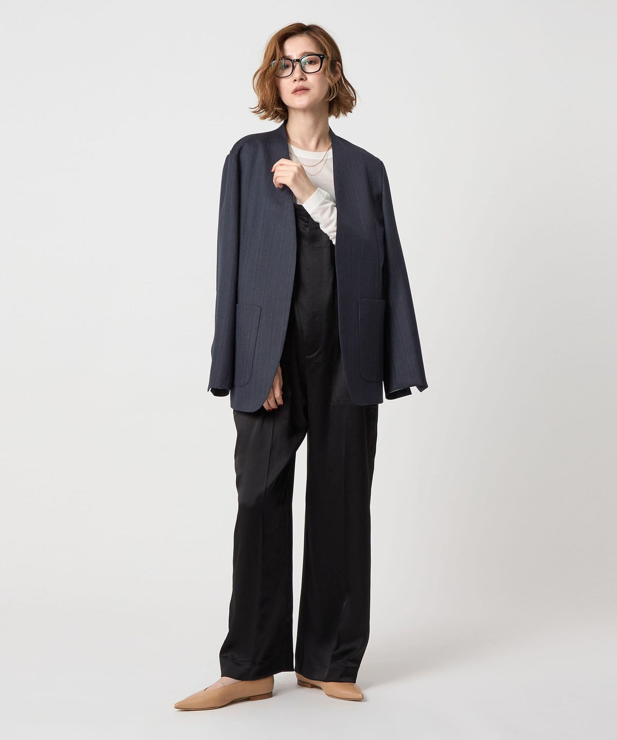 <conte> Striped Herringbone Collarless Jacket