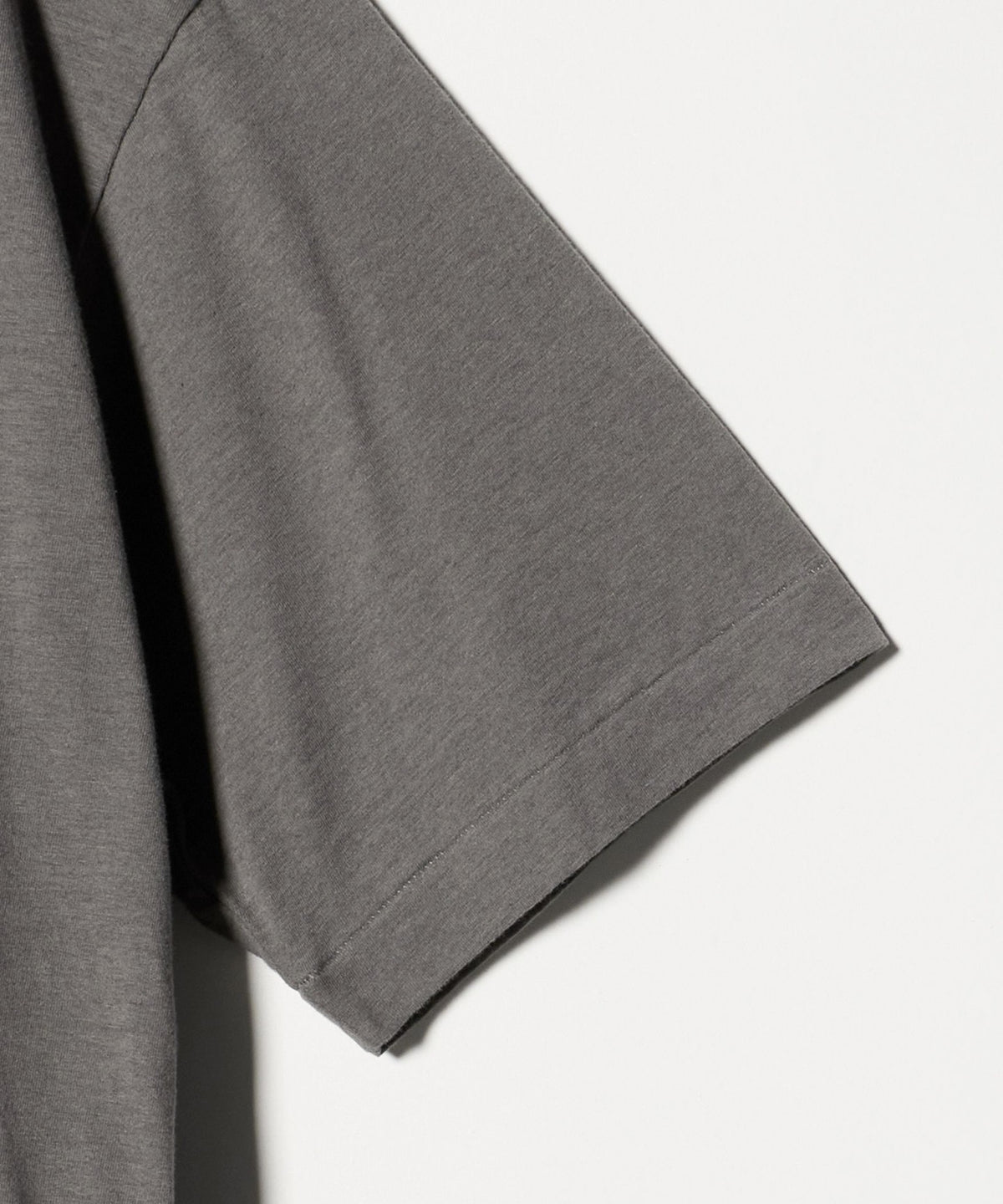 <H> Heather Overdyed Crewneck टी-शर्ट