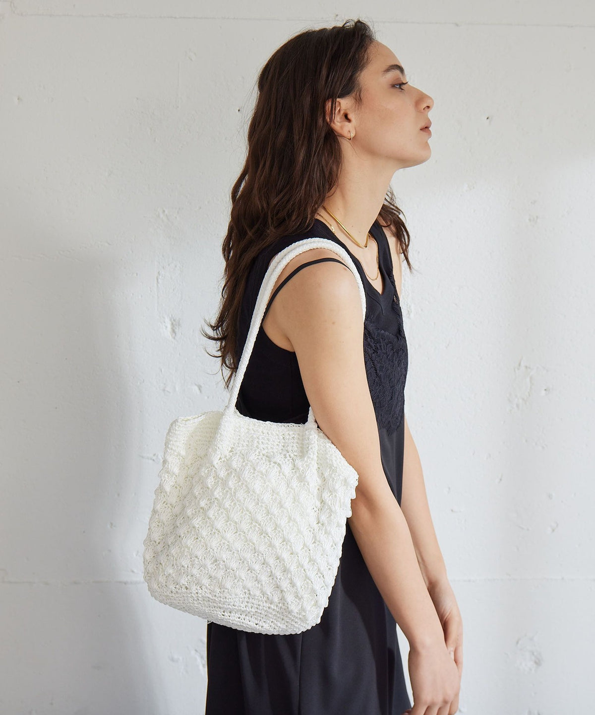 Sac cabas / Sac à bandoulière ajouré en fil métallique