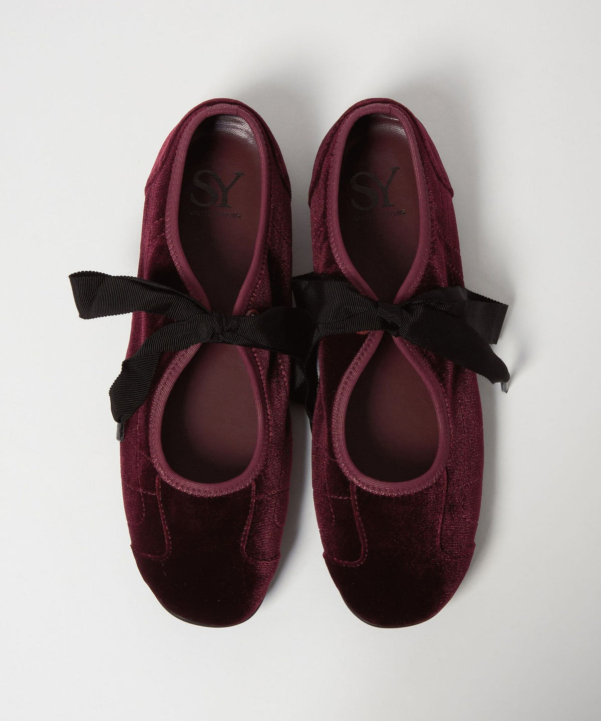<SY> Ribbon Soft Velvet Flat 20