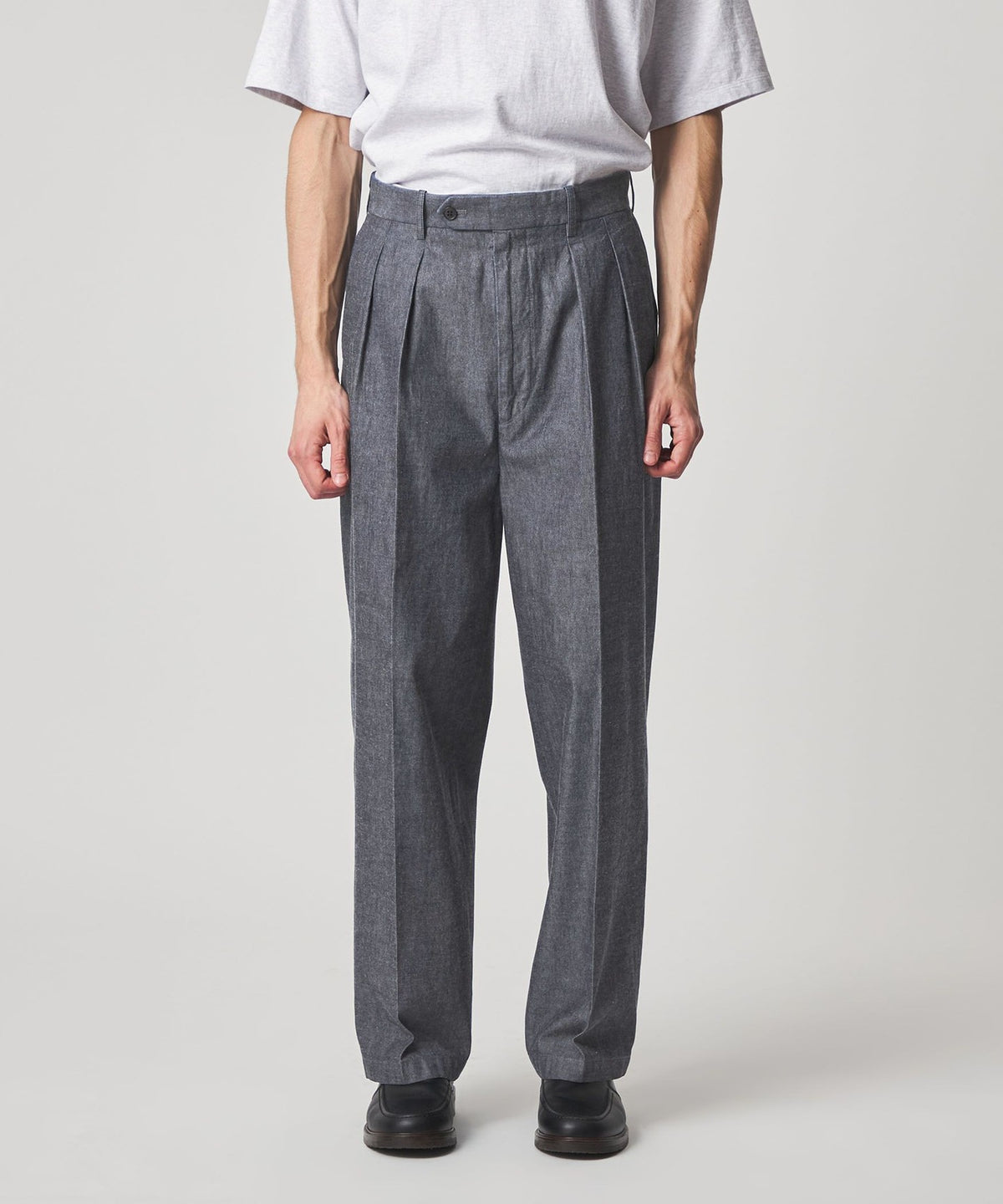 <Steven Alan> デニムシャンブレー イン ツープリーツ ドレス トラウザーズ