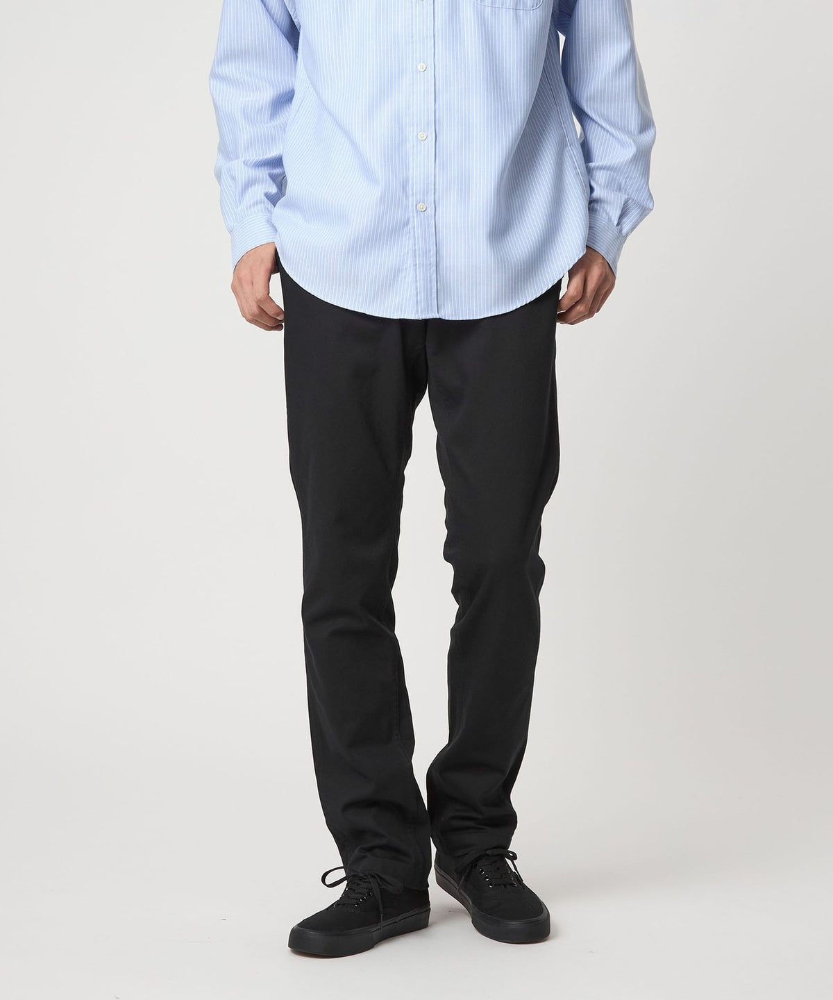 URBAN SLIM FIT 休閒褲