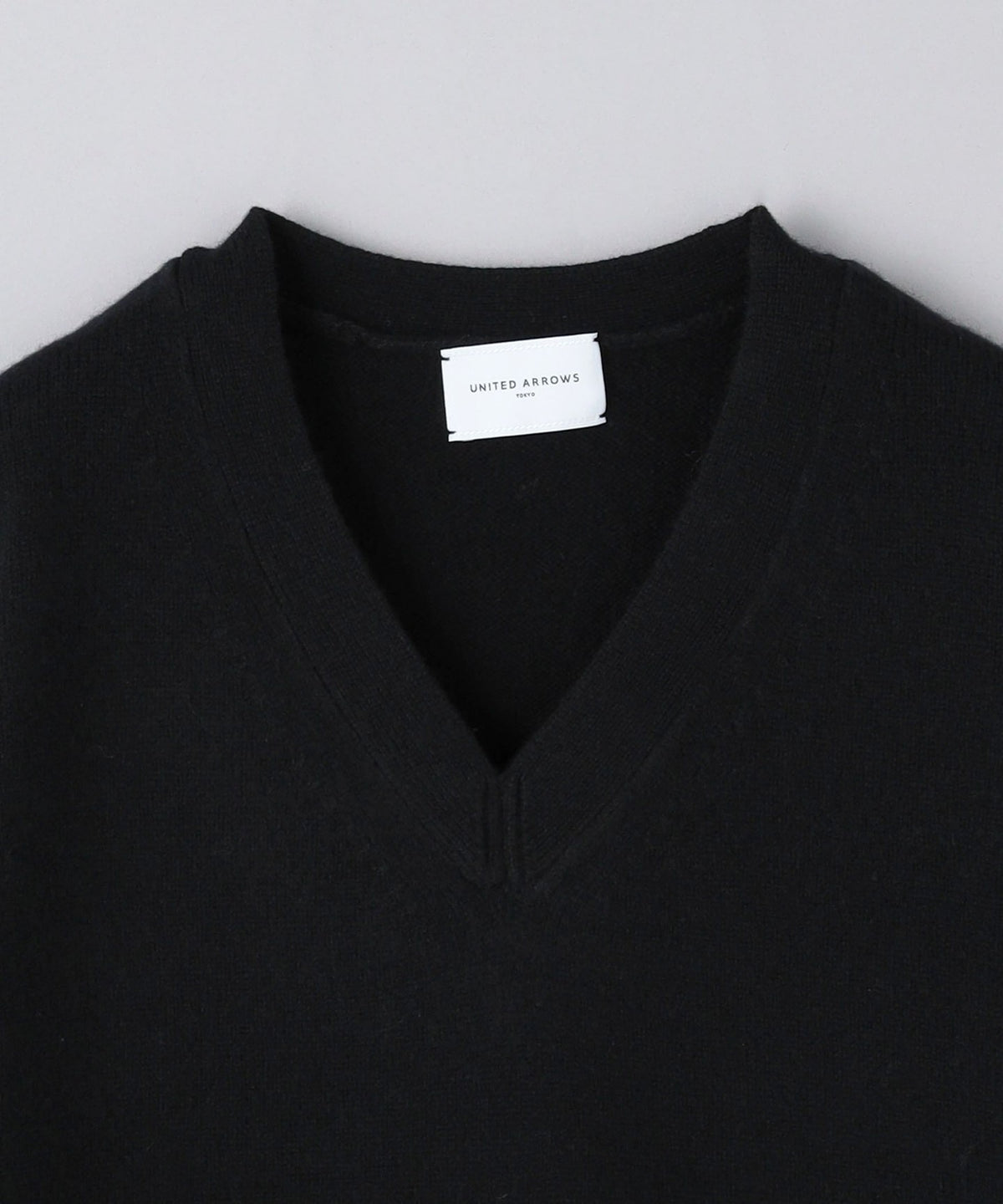 寬鬆V領針織套頭衫