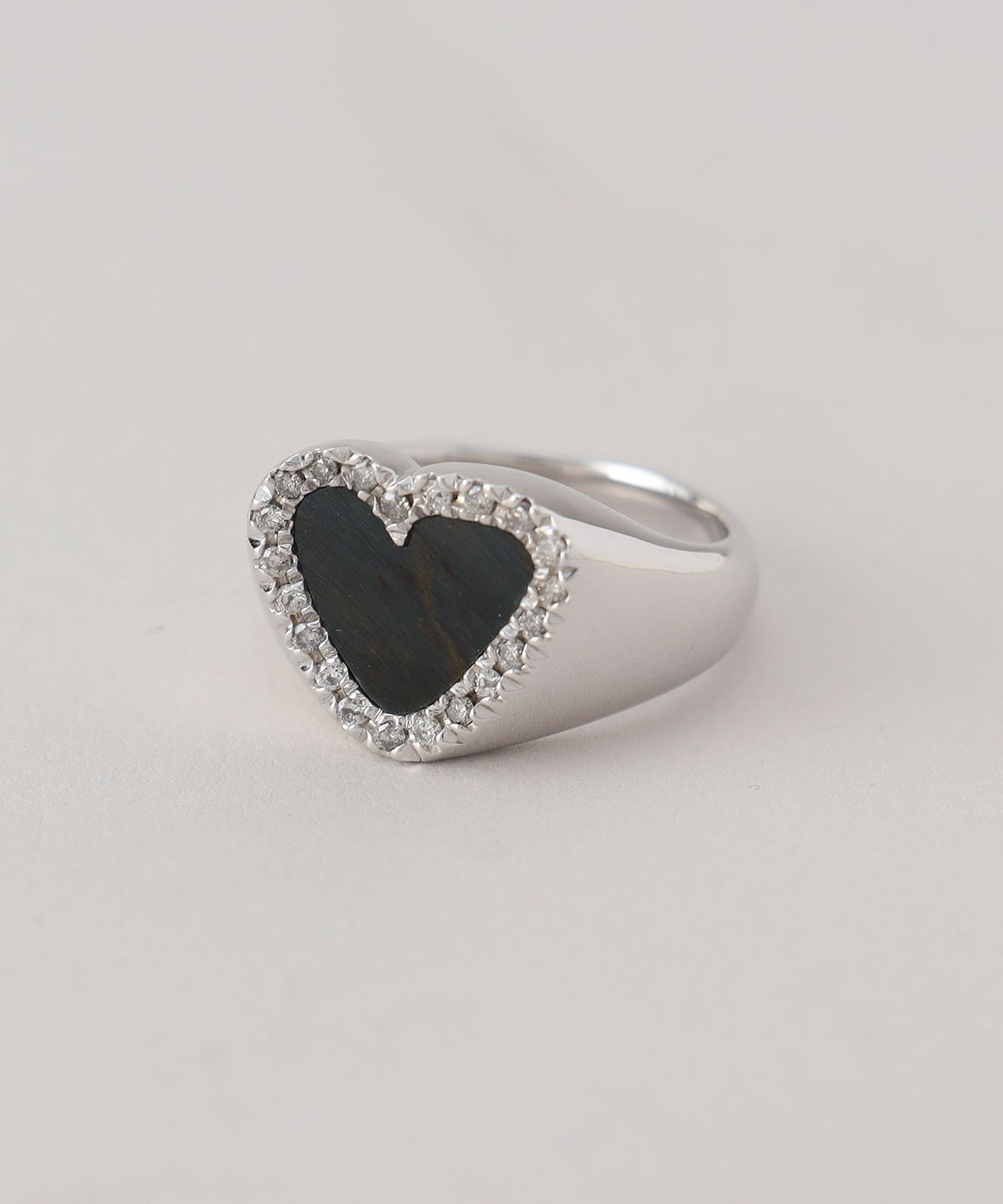 <PREEK> Diamond Heart Stone Silver Ring