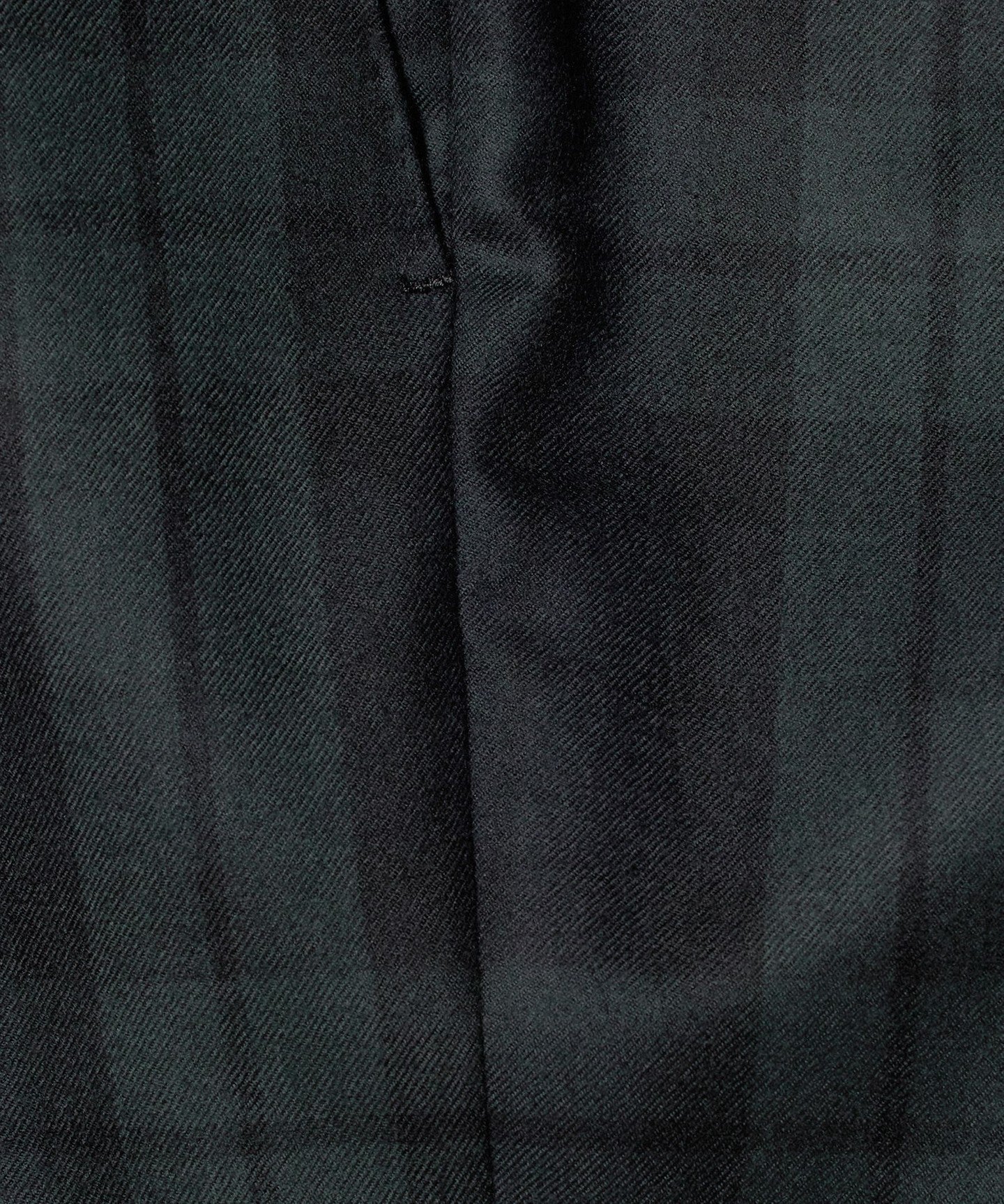 11141999302-d07.jpg