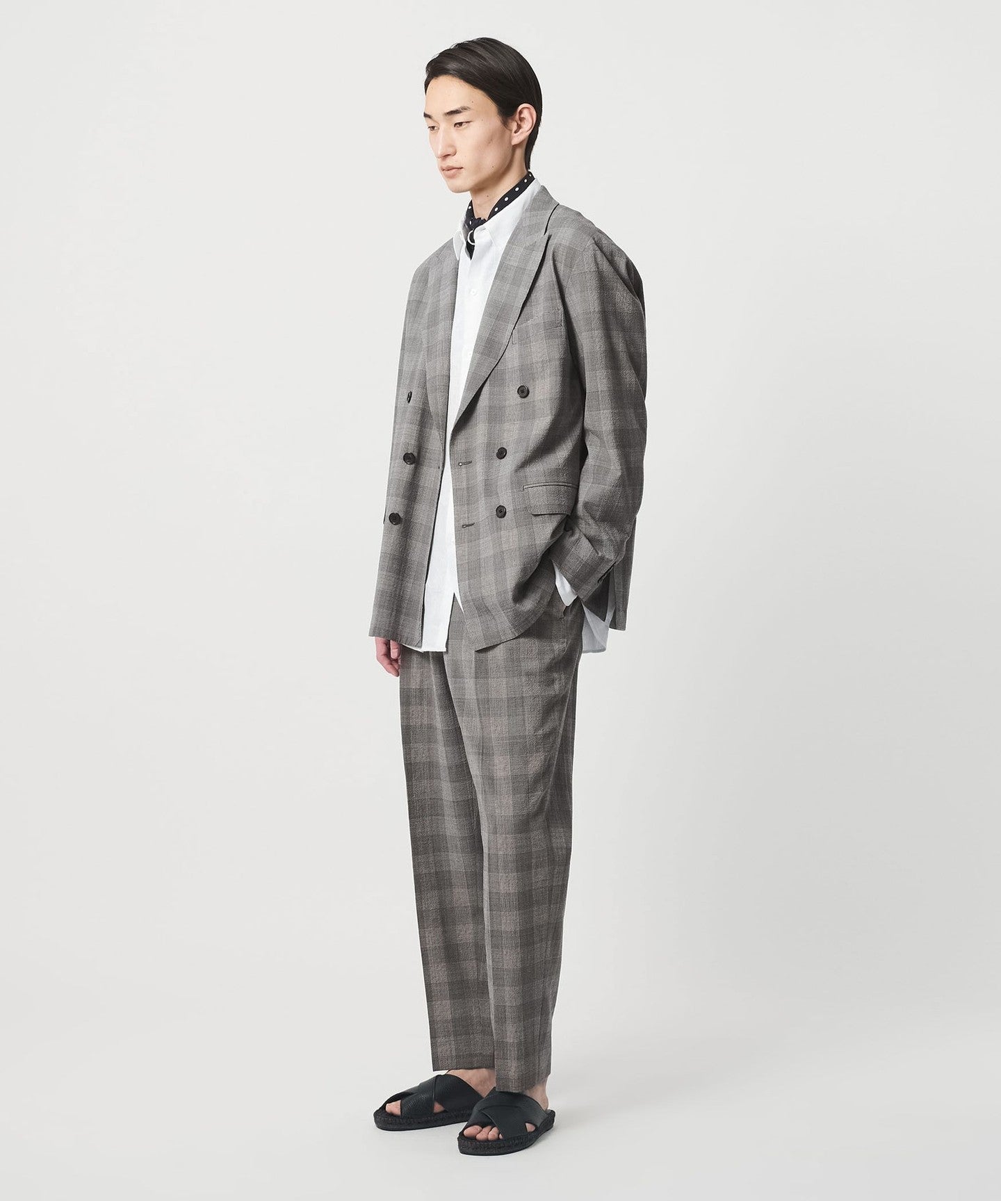 MEN'S SUIT JACKETS - UNITED ARROWS