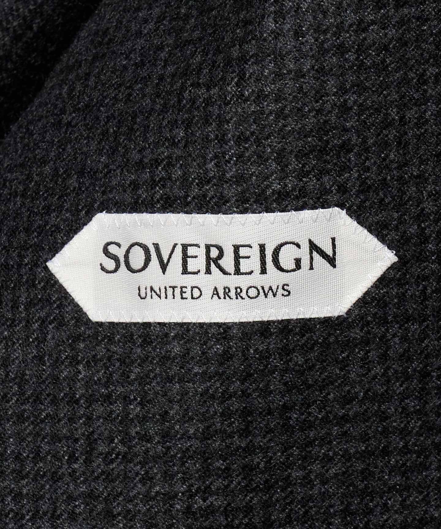 11211103010-d15.jpg